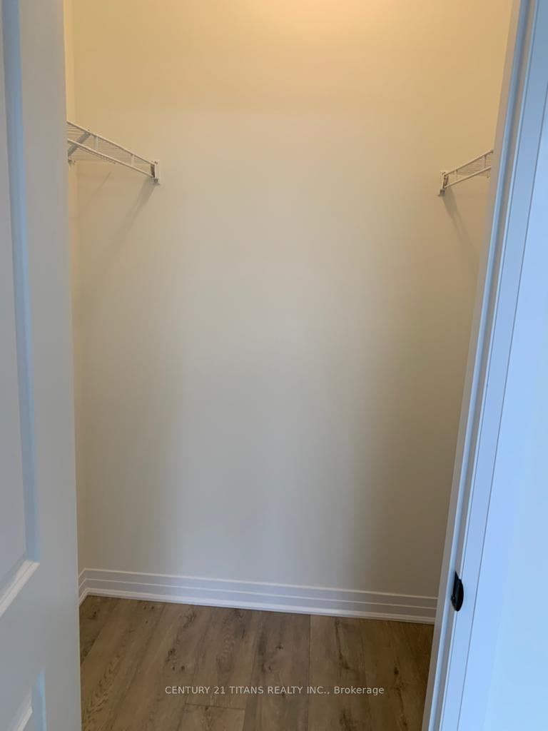 142 Foamflower Place Unit B030 photo 31