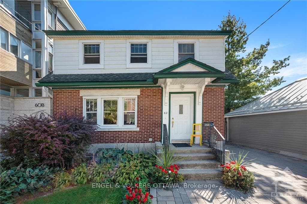 62 ELLA Street photo 1