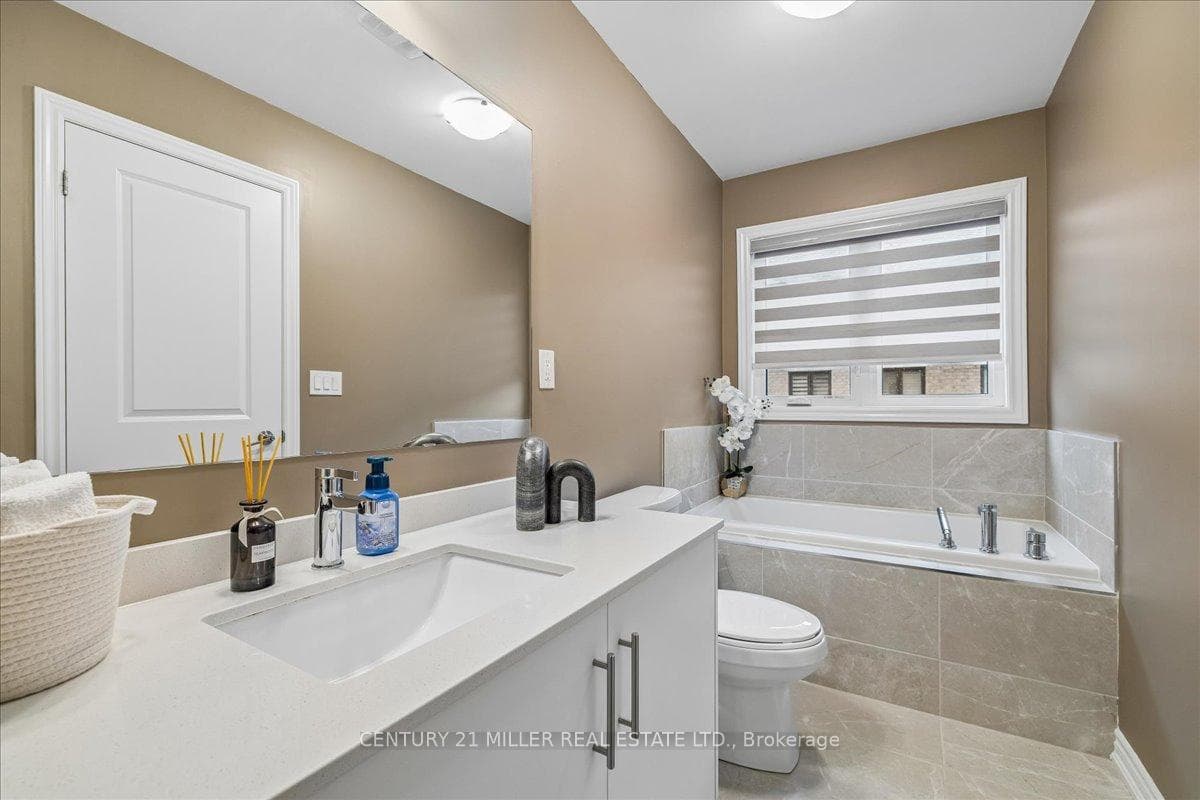 333 Thimbleweed Court photo 32