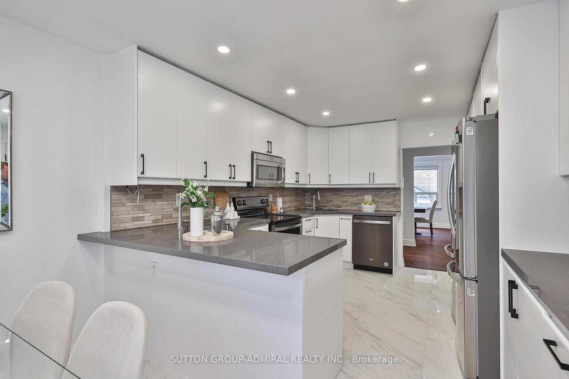 256 Torresdale Avenue photo 13