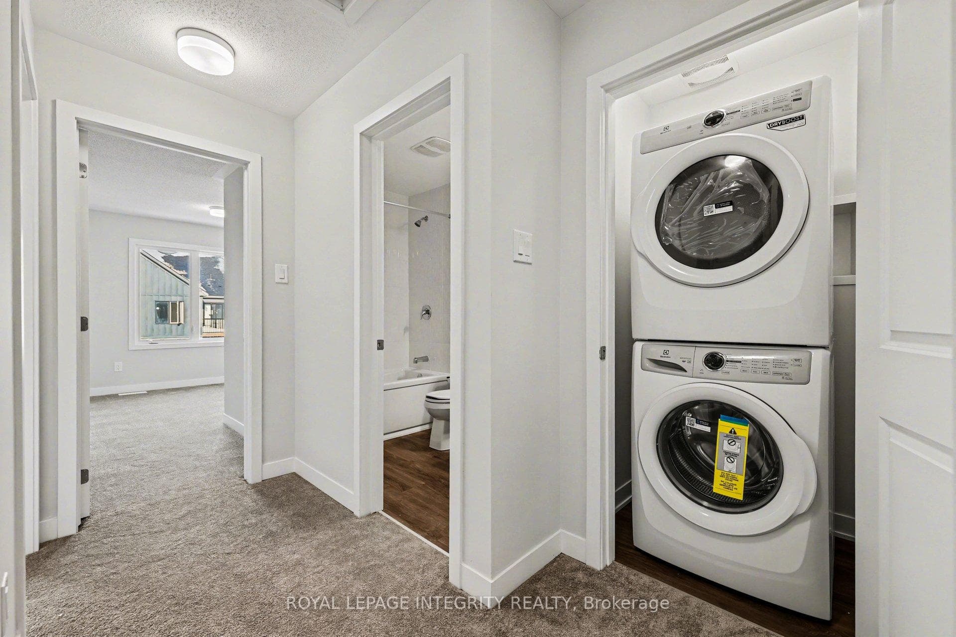808 Demulcent Lane photo 18
