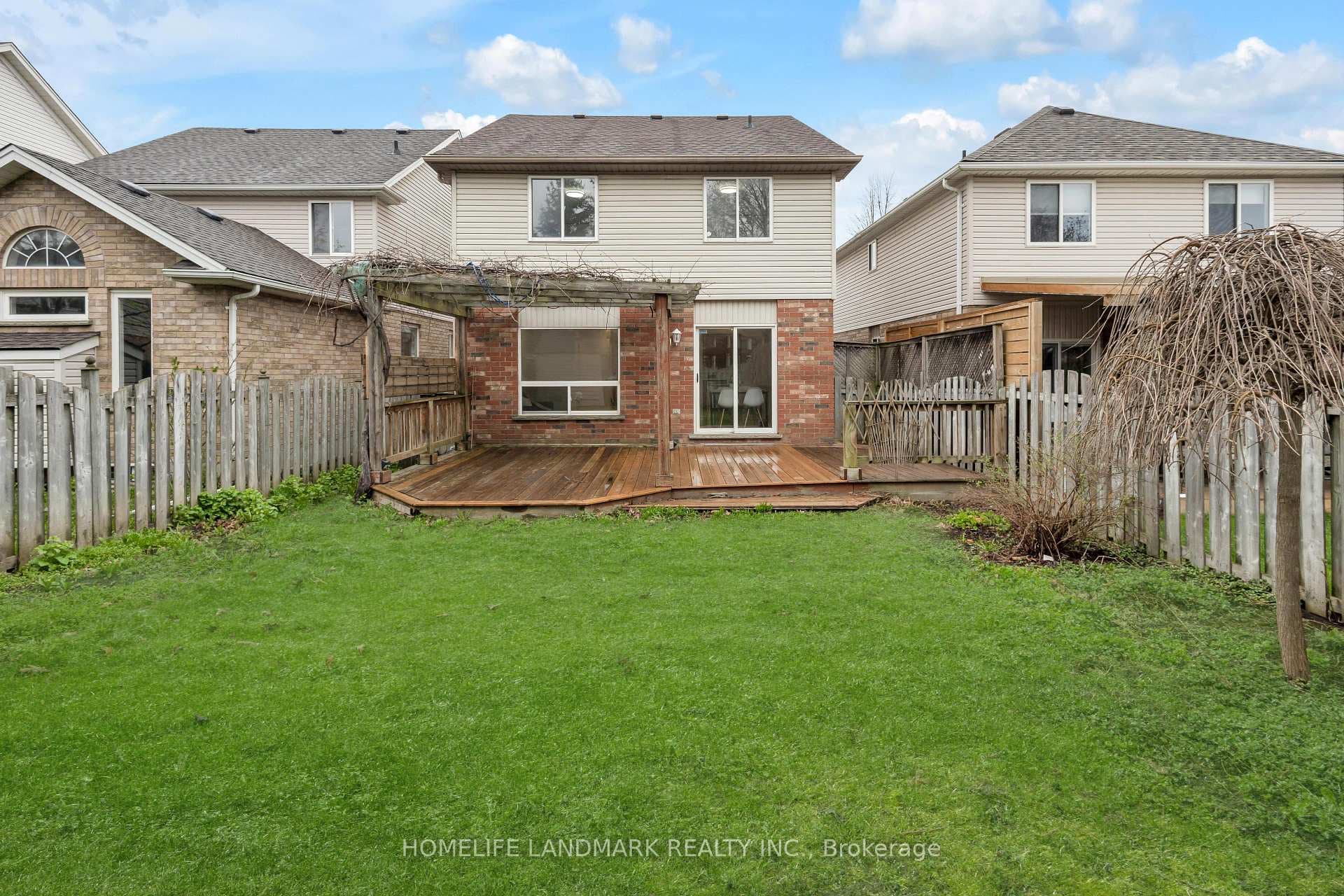 366 HAVENDALE Crescent photo 33