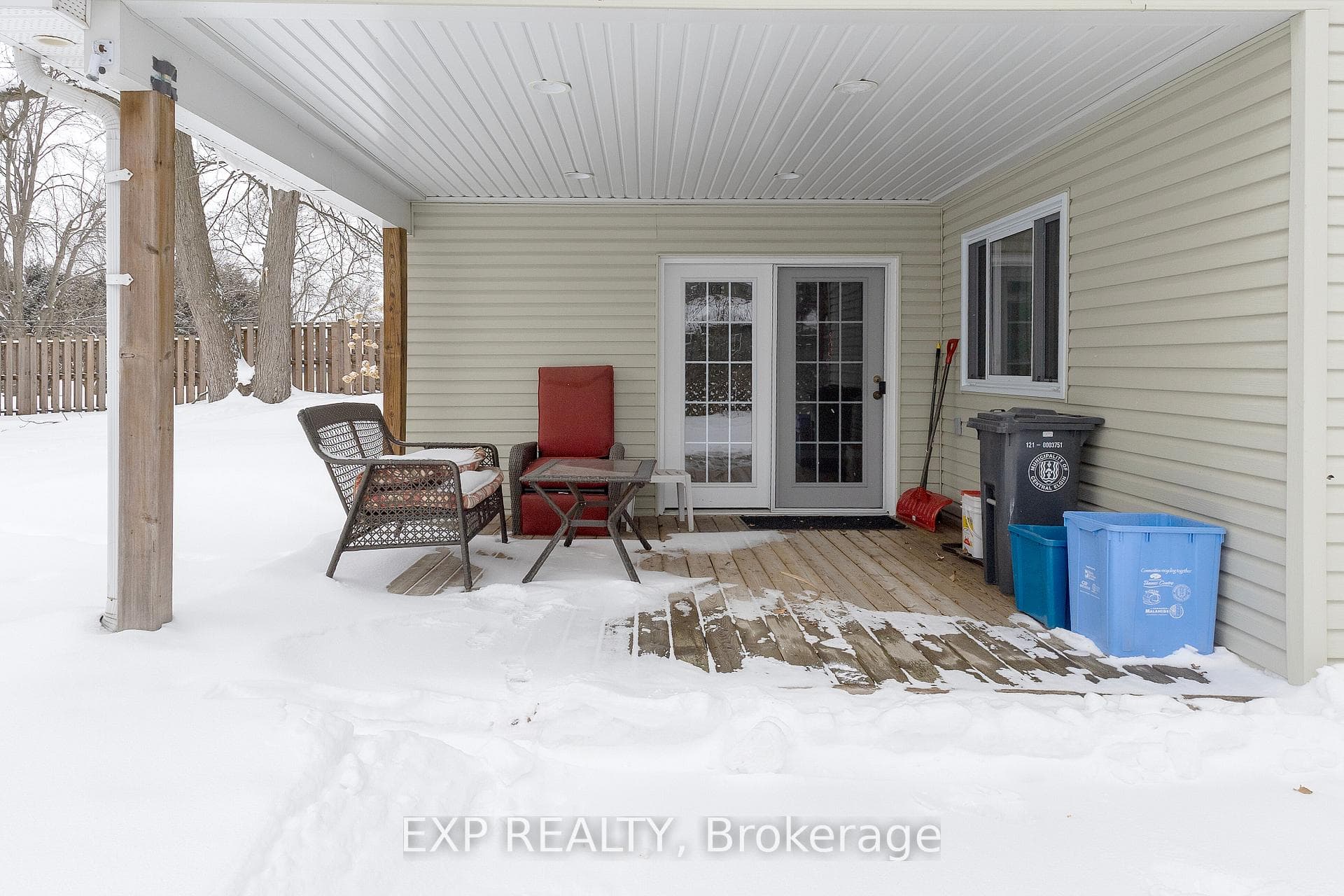 141 Dyer Street photo 26