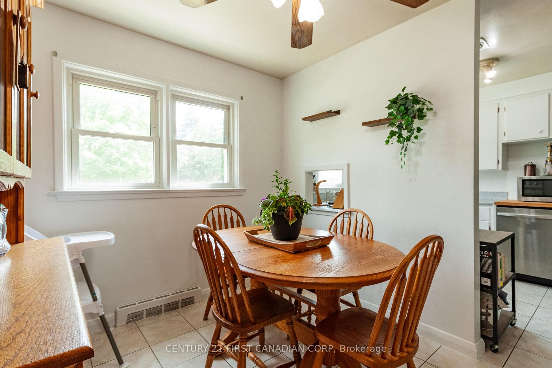 1721 Moffatt Avenue photo 21