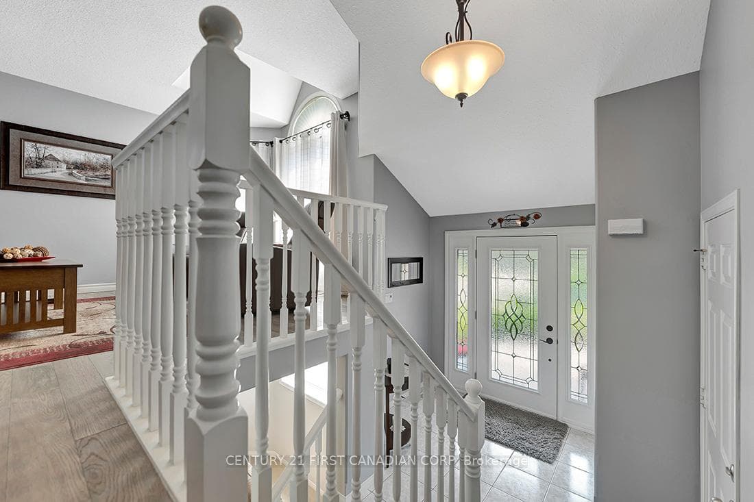 59 Carmichael Crescent photo 6