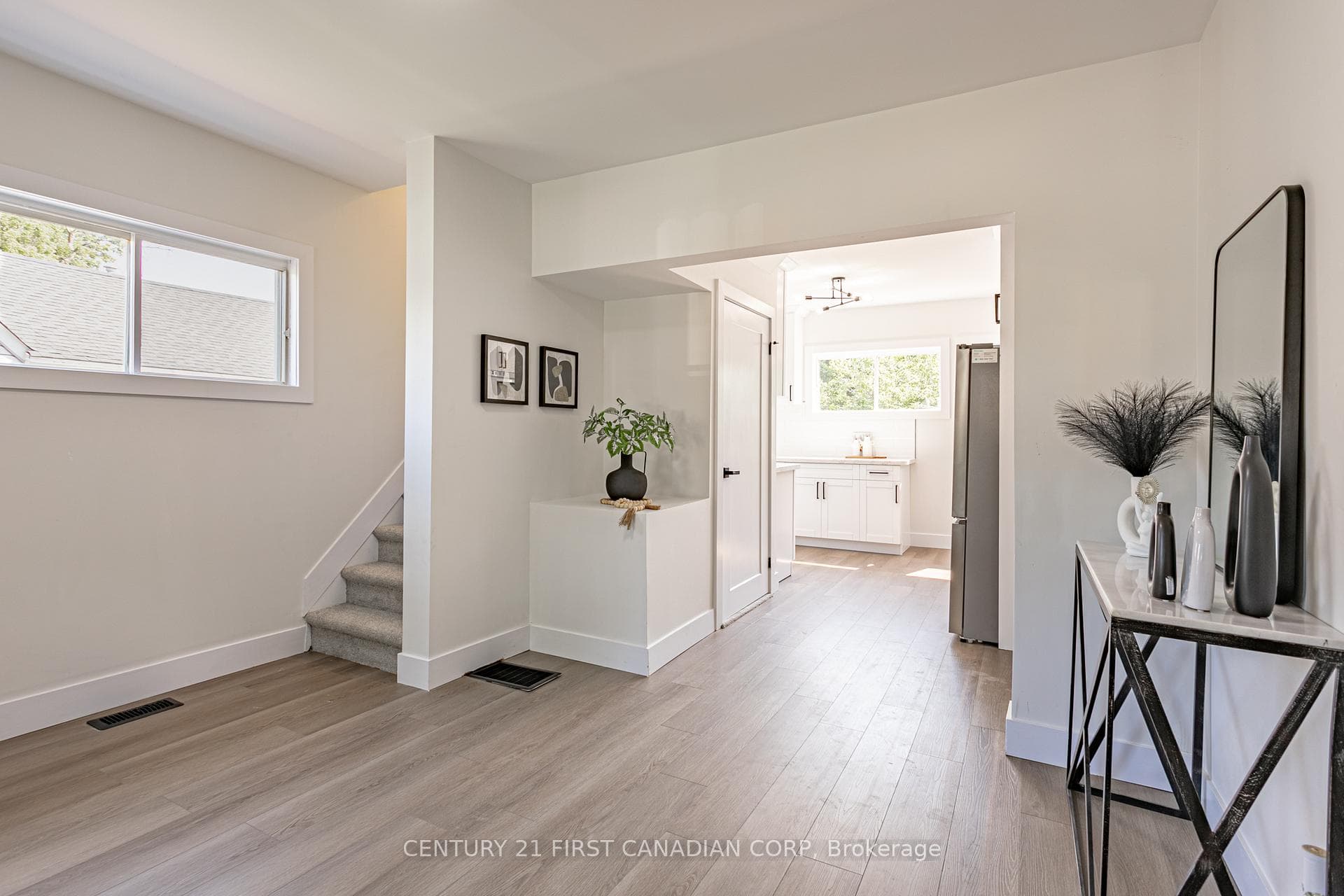 138 Sutton Street photo 3