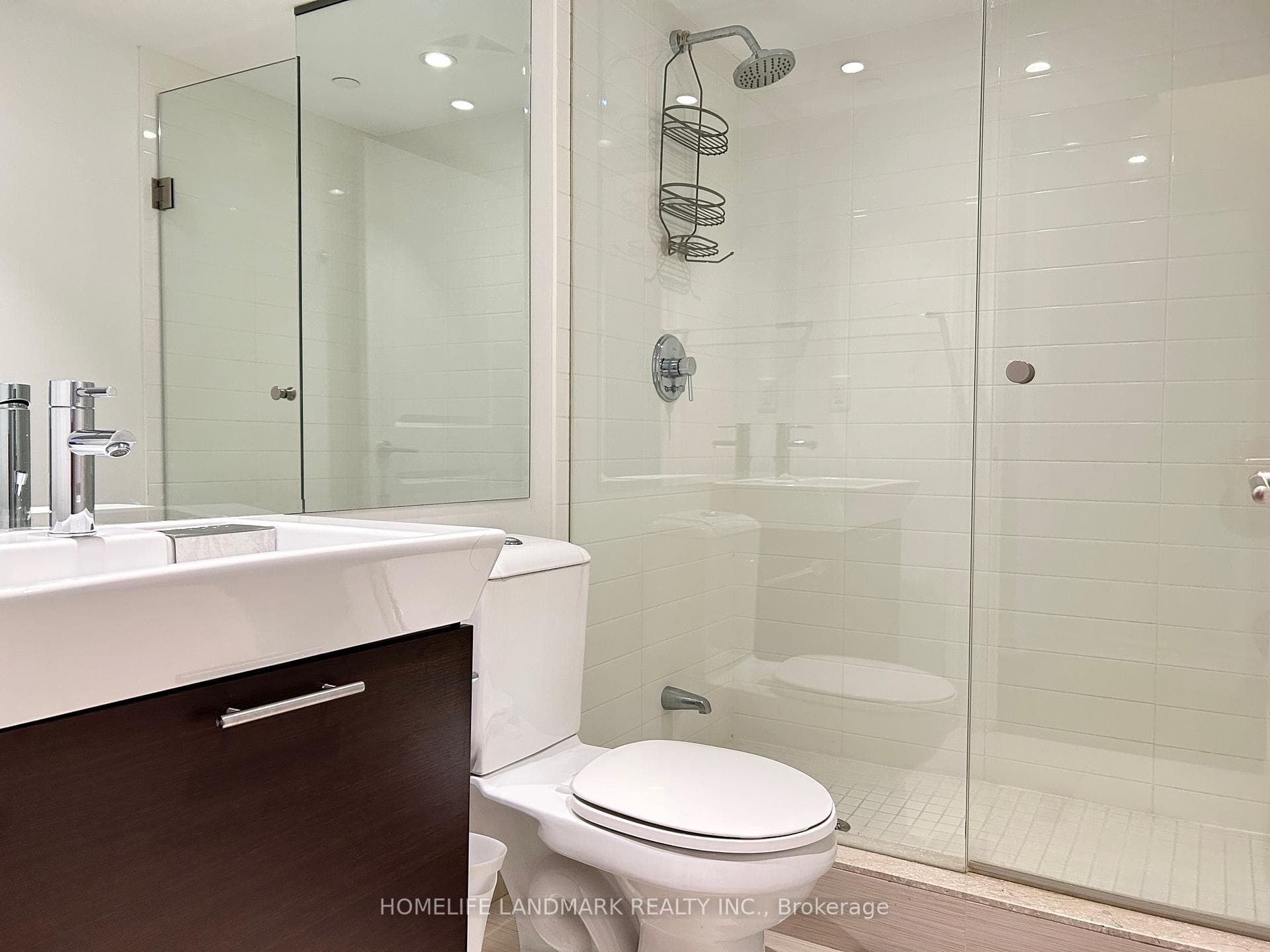 386 Yonge Street Unit 4415 photo 13