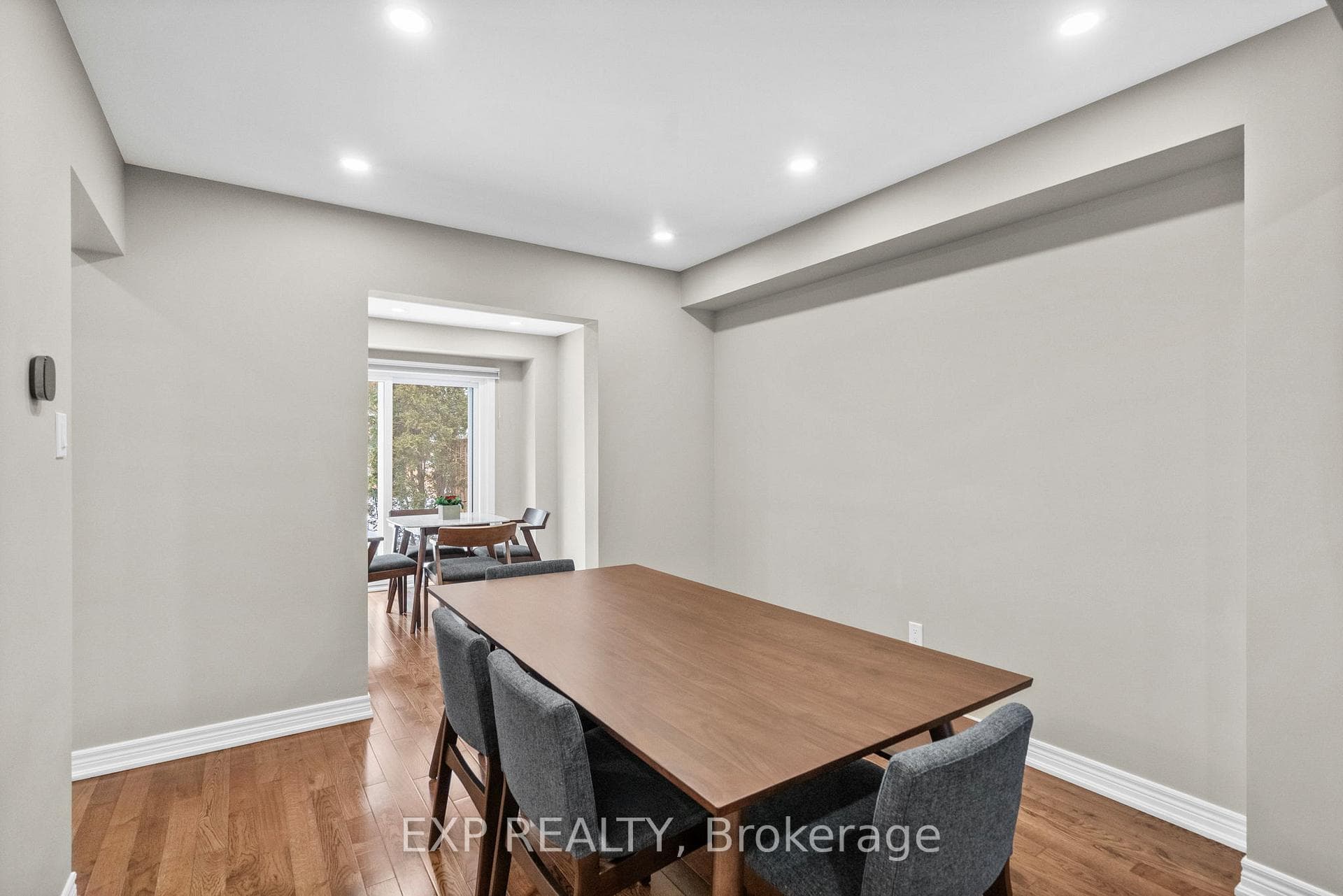 2555 Thomas Street Unit 70 photo 8