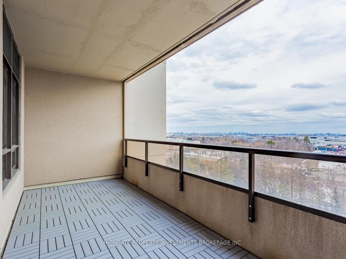 9245 Jane Street Unit 1007 photo 26