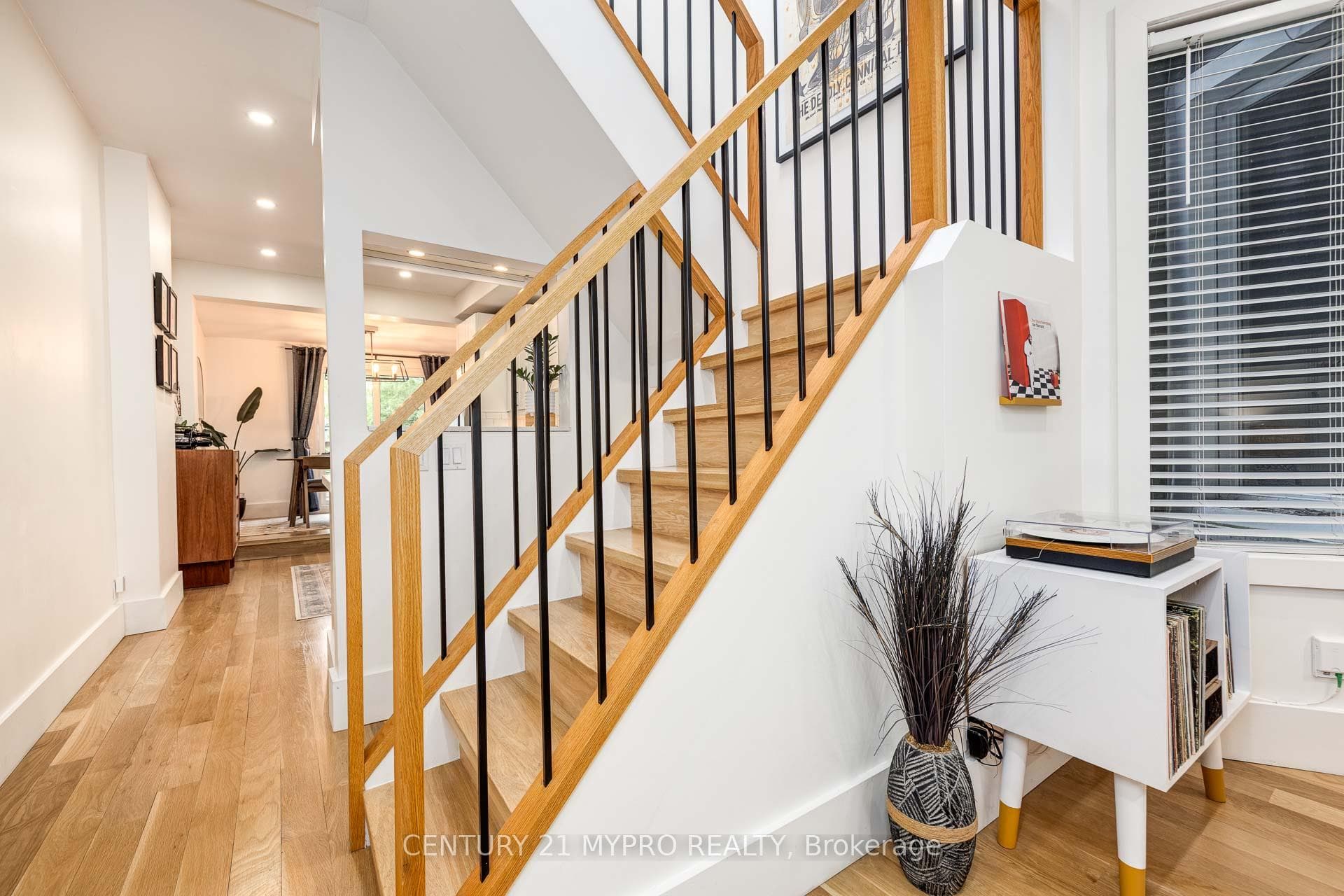 292 Highfield Road photo 10