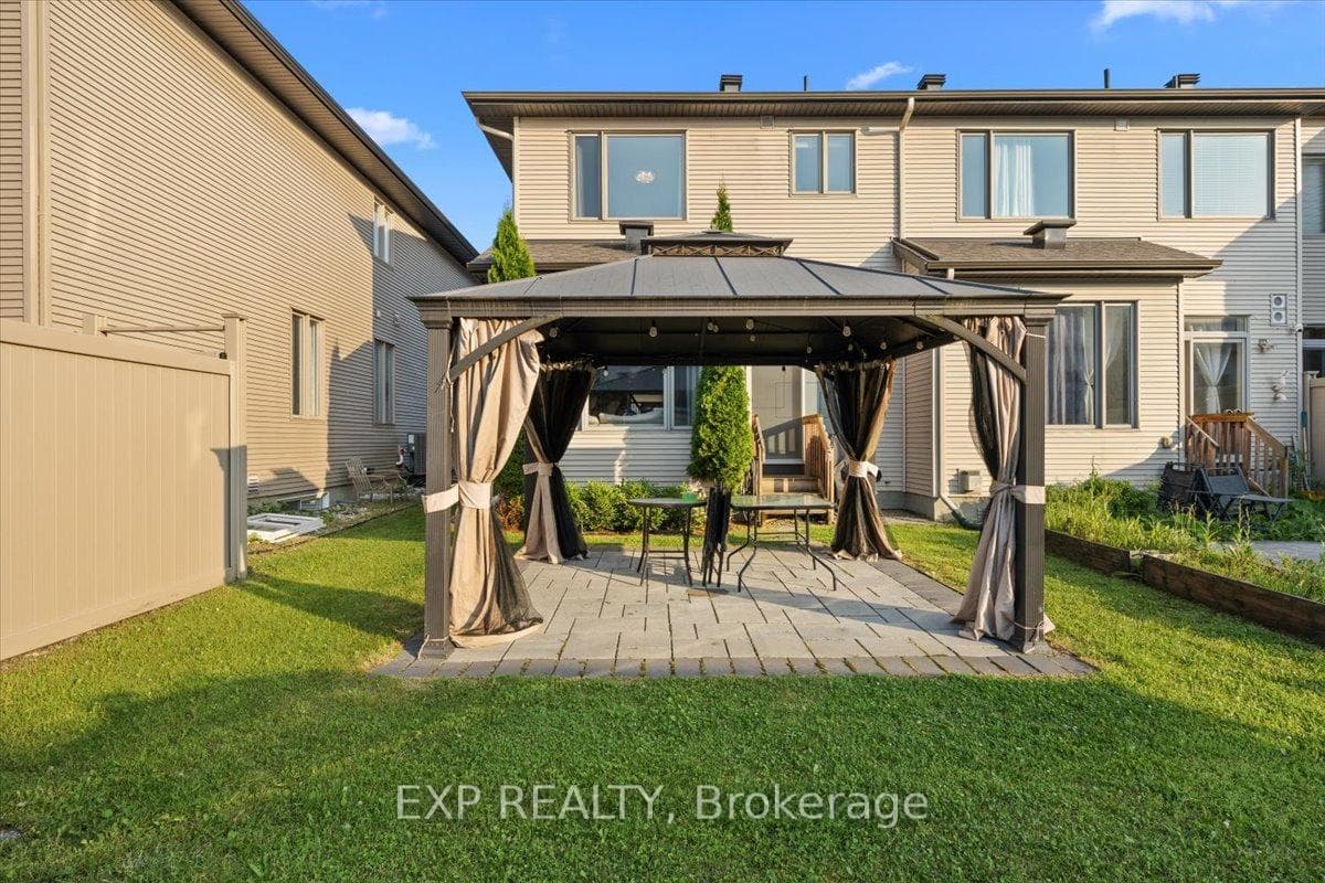 255 Shinleaf Crescent photo 39