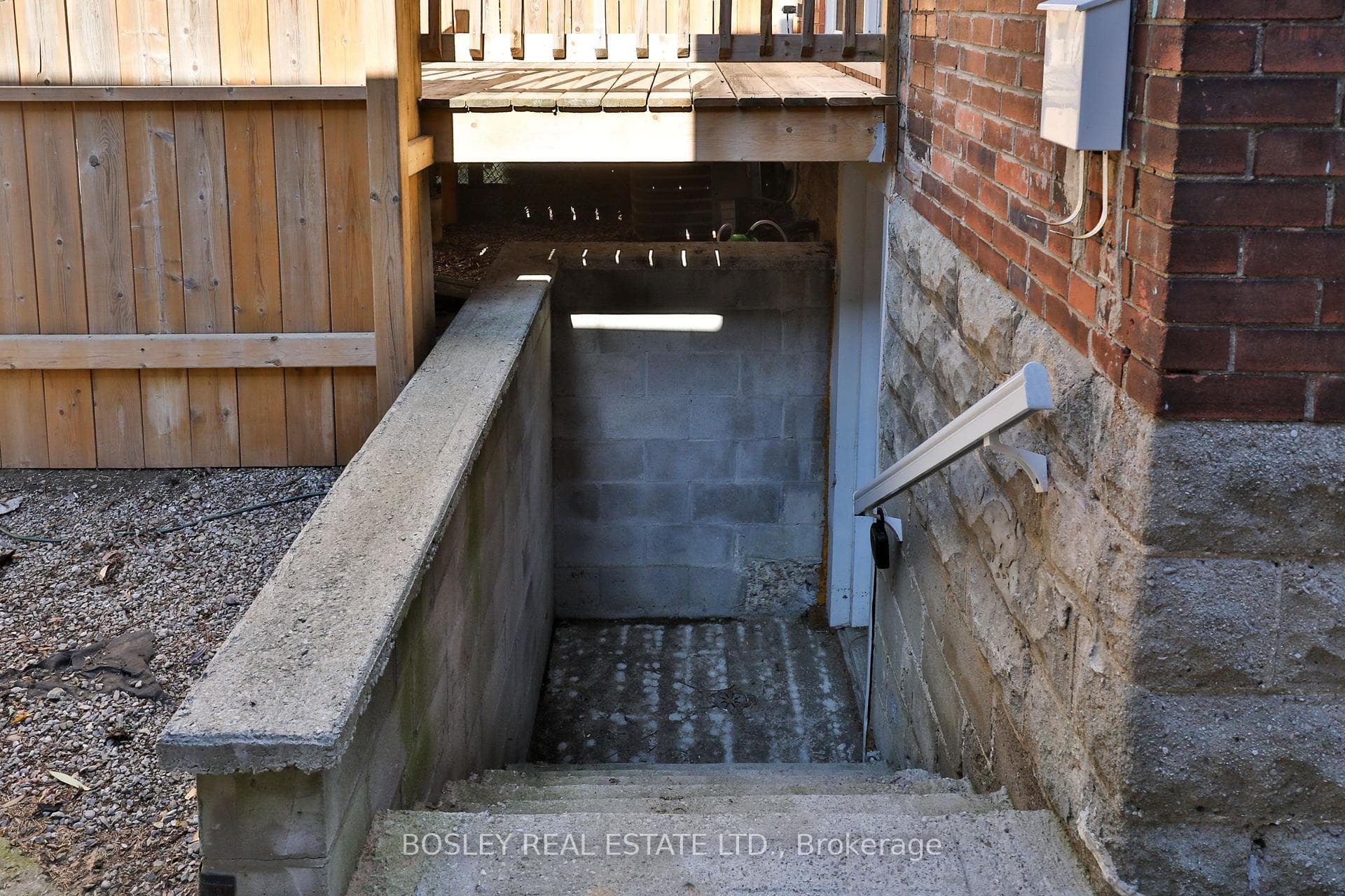 Private entrance