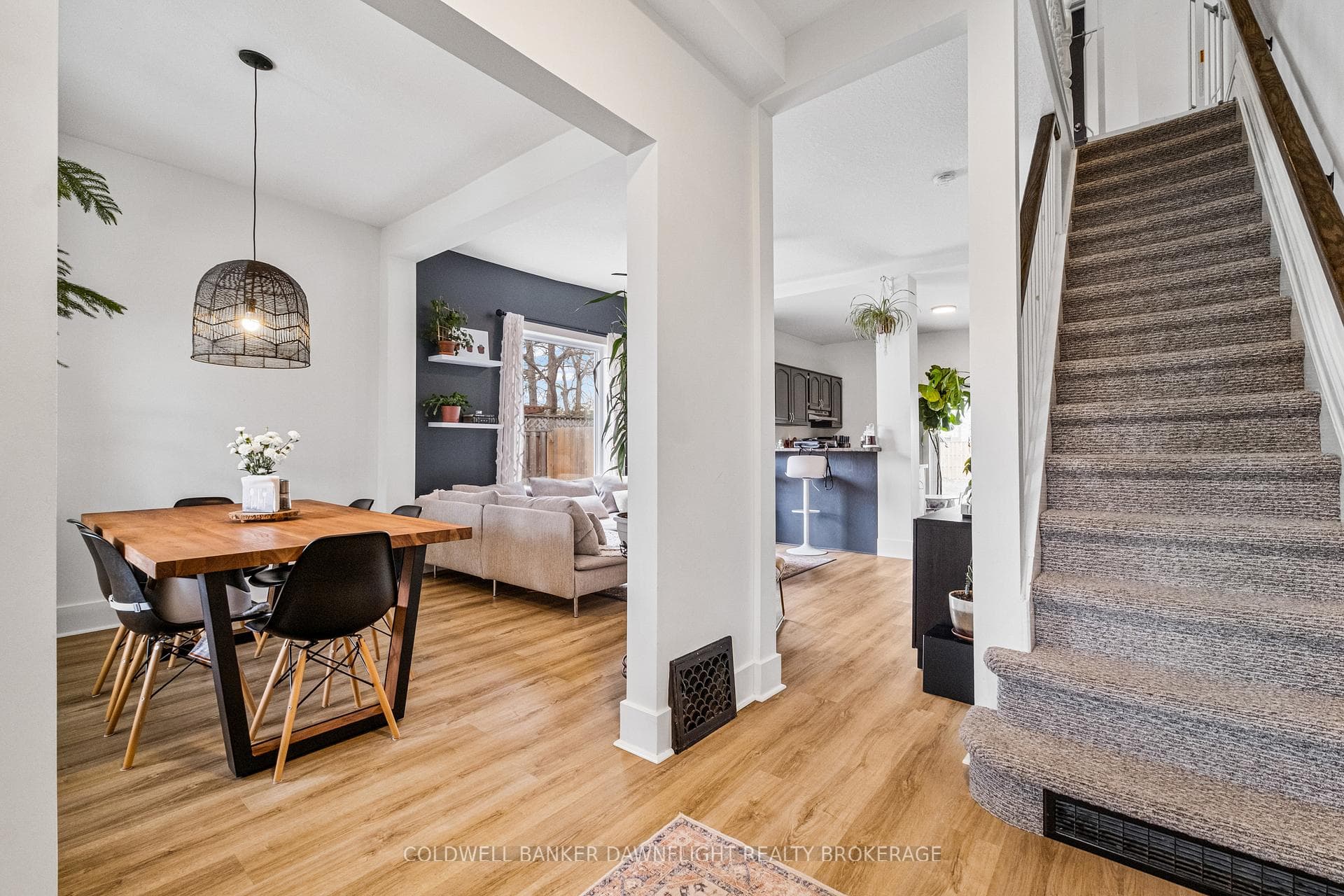 408 WILLIAM Street photo 6