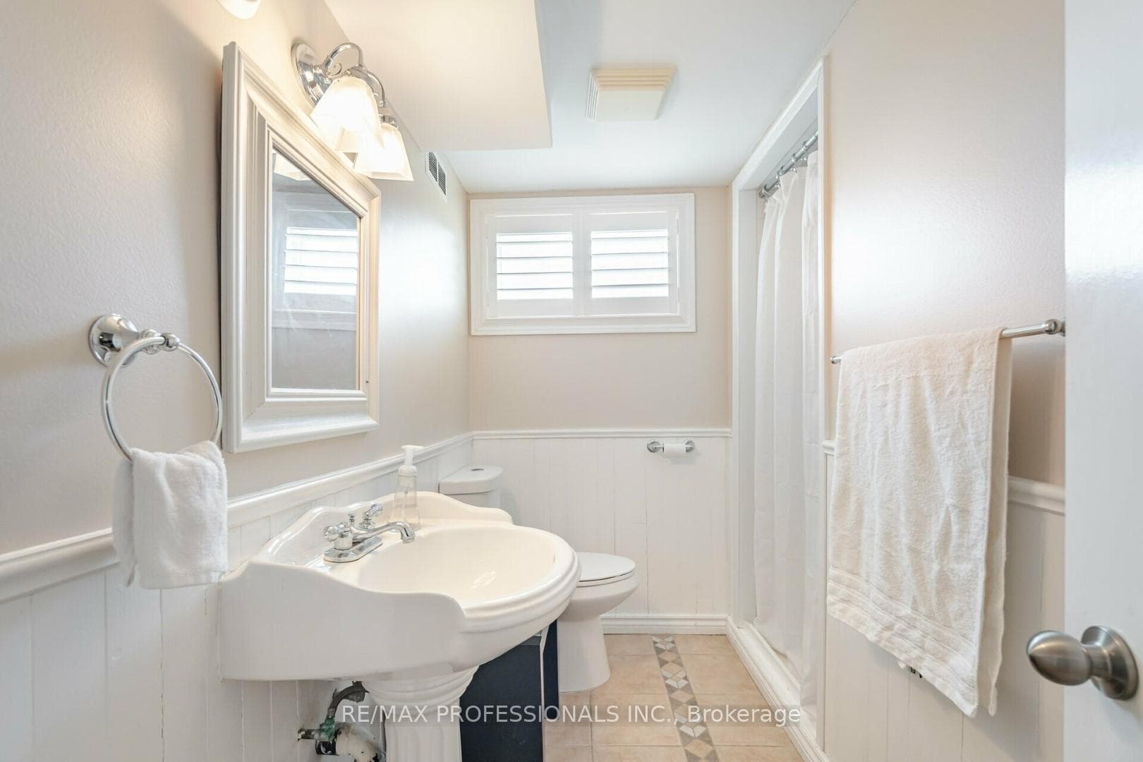 12786 Heritage Road photo 30