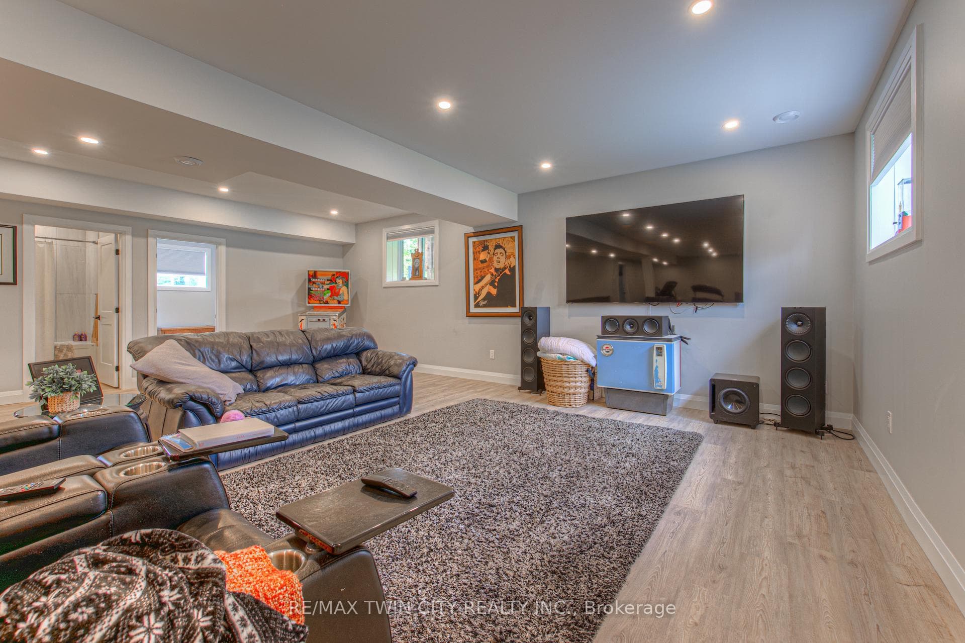 2255 Webster Street photo 31