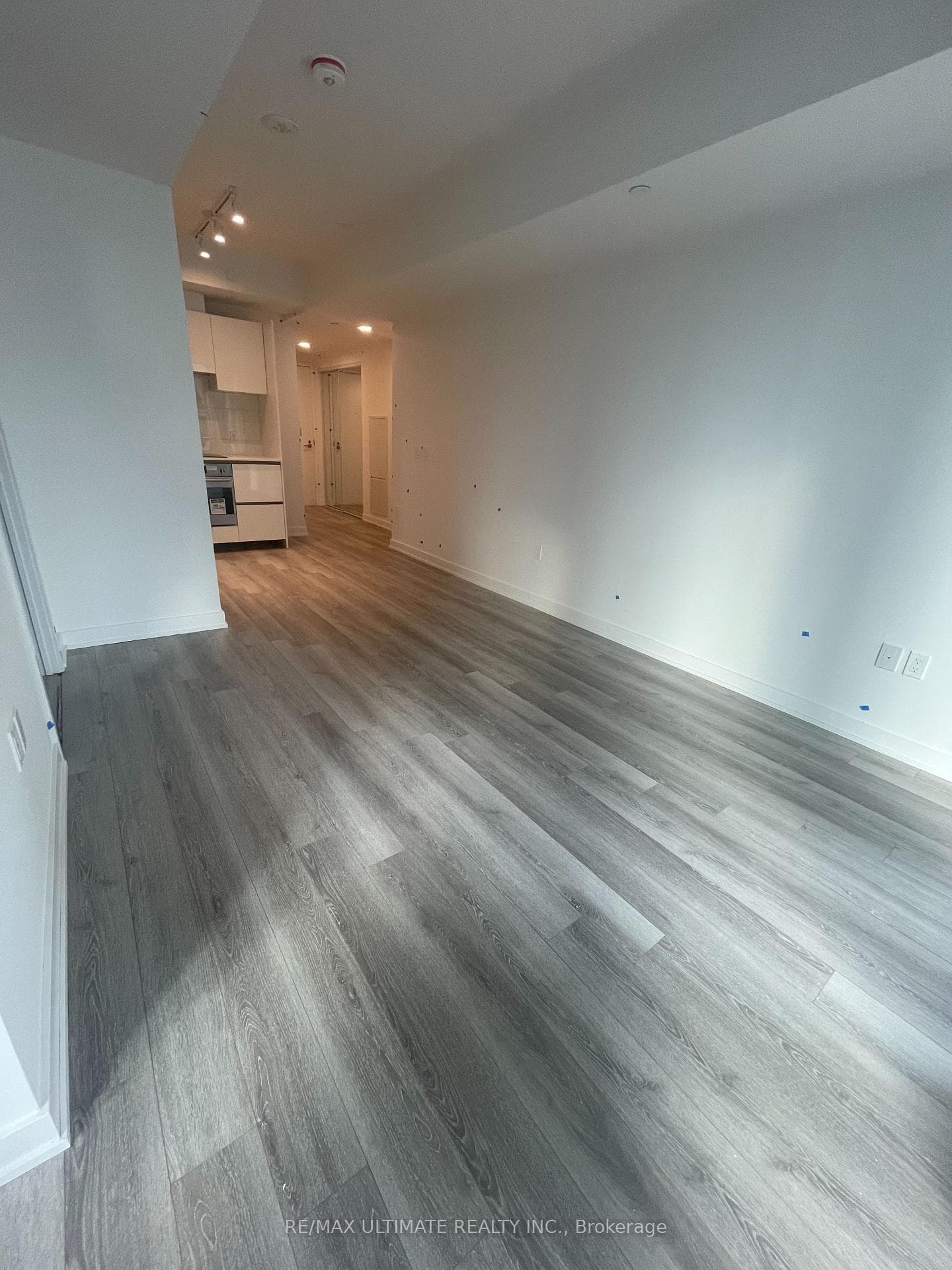 238 Simcoe Street Unit 1905 photo 7