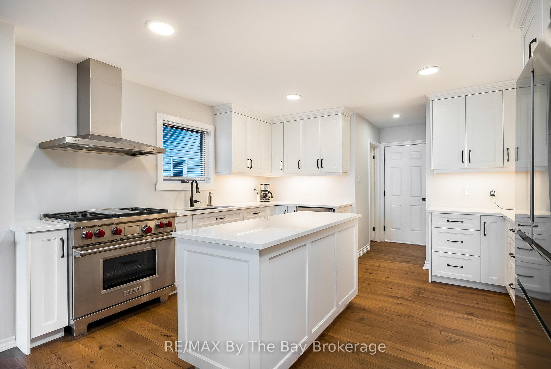 38 Willow Drive photo 17