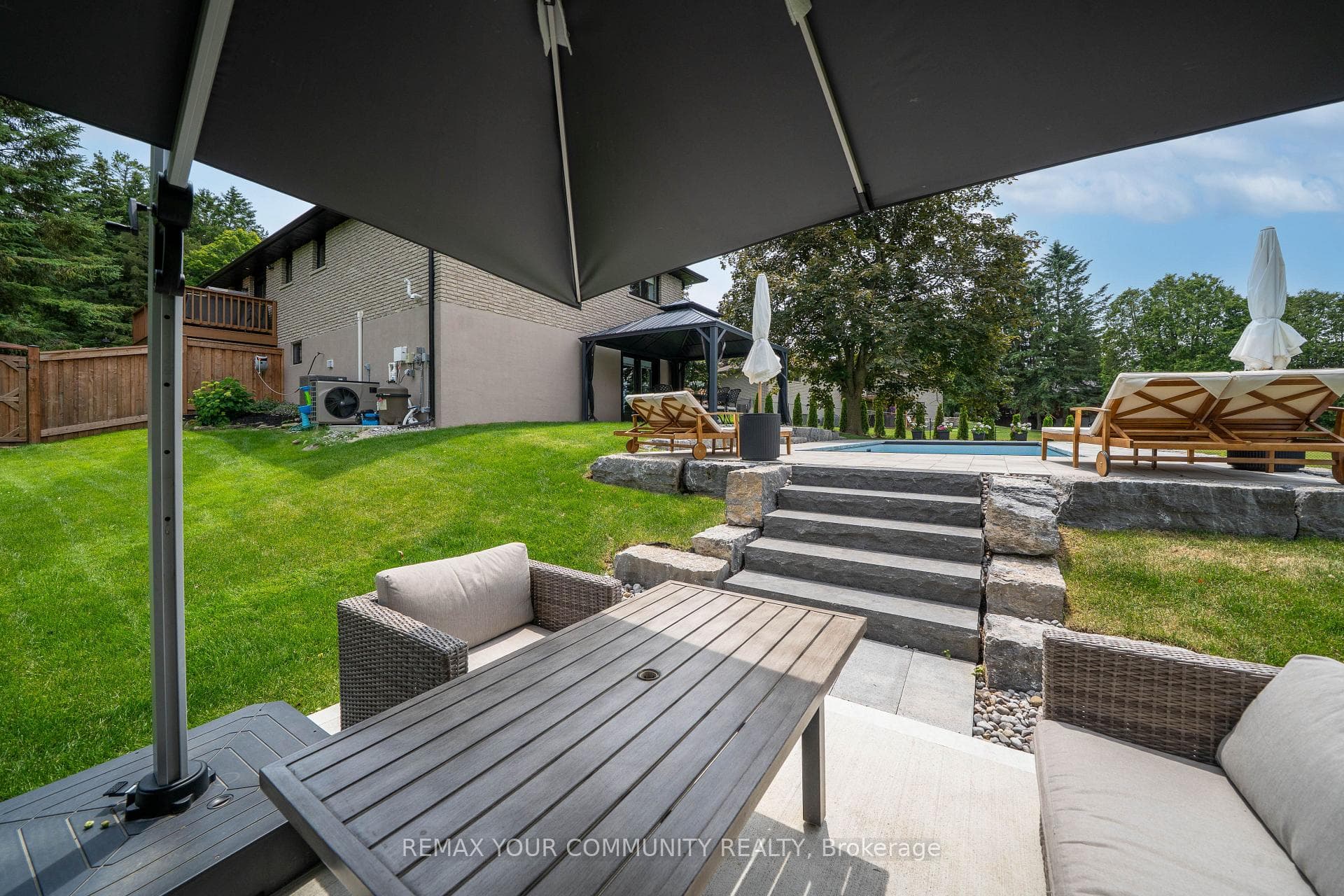 72 Cook Drive photo 39