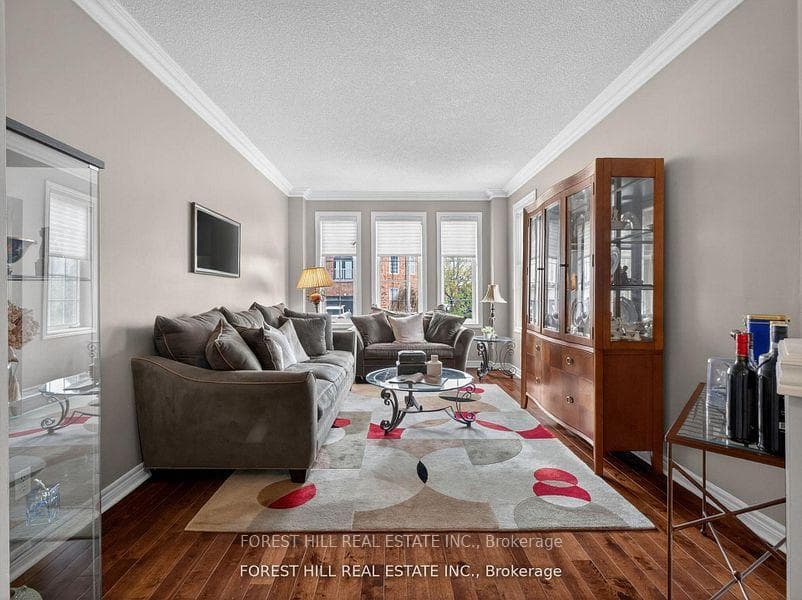 92 Seabreeze Avenue photo 5