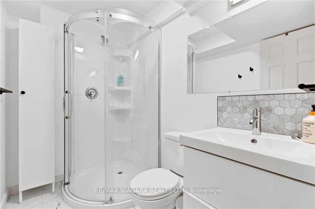 602 Vine Street photo 23