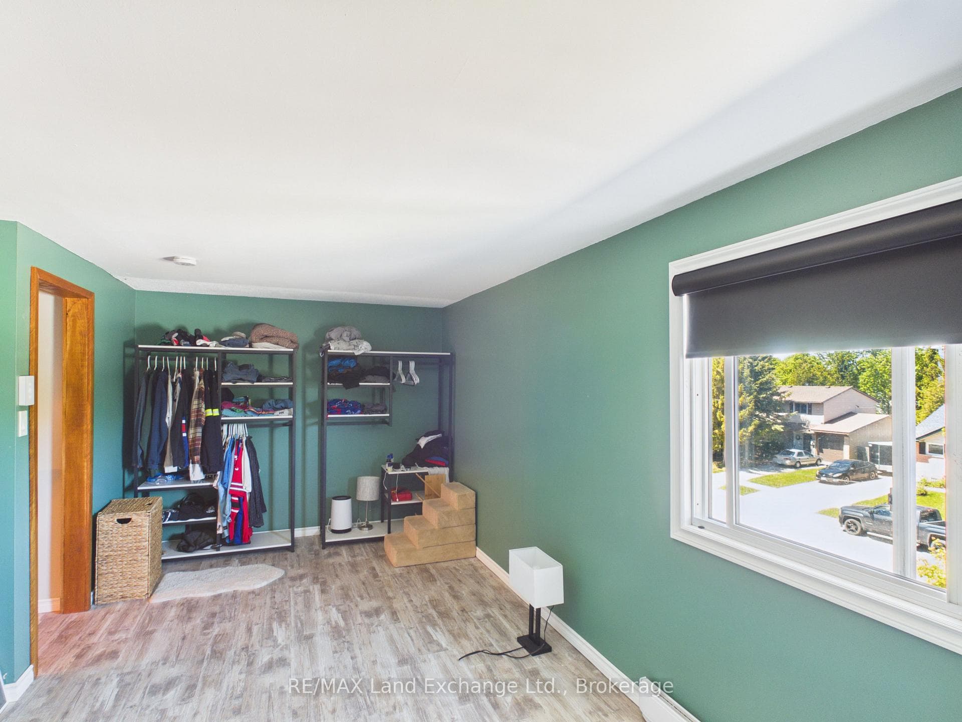 658 Hunter Street photo 14