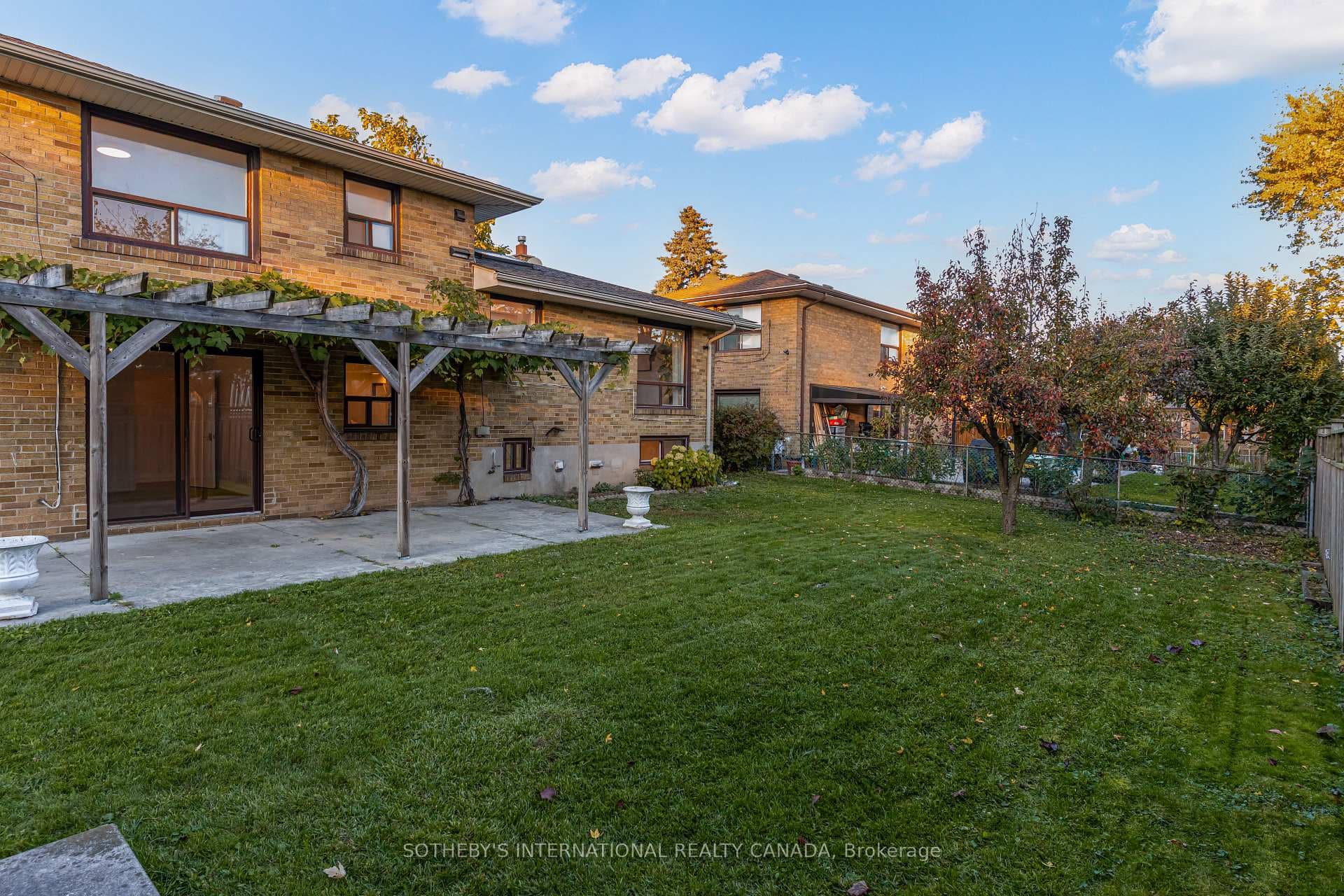 34 Euphrasia Drive photo 48