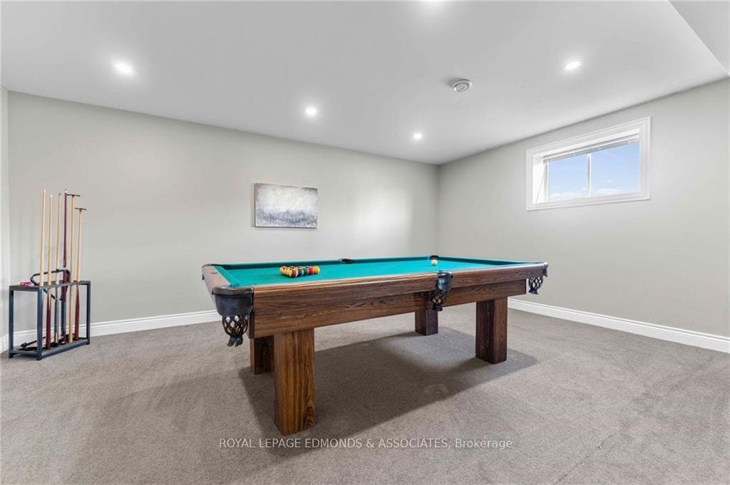 45 FOREST PARK Road photo 20