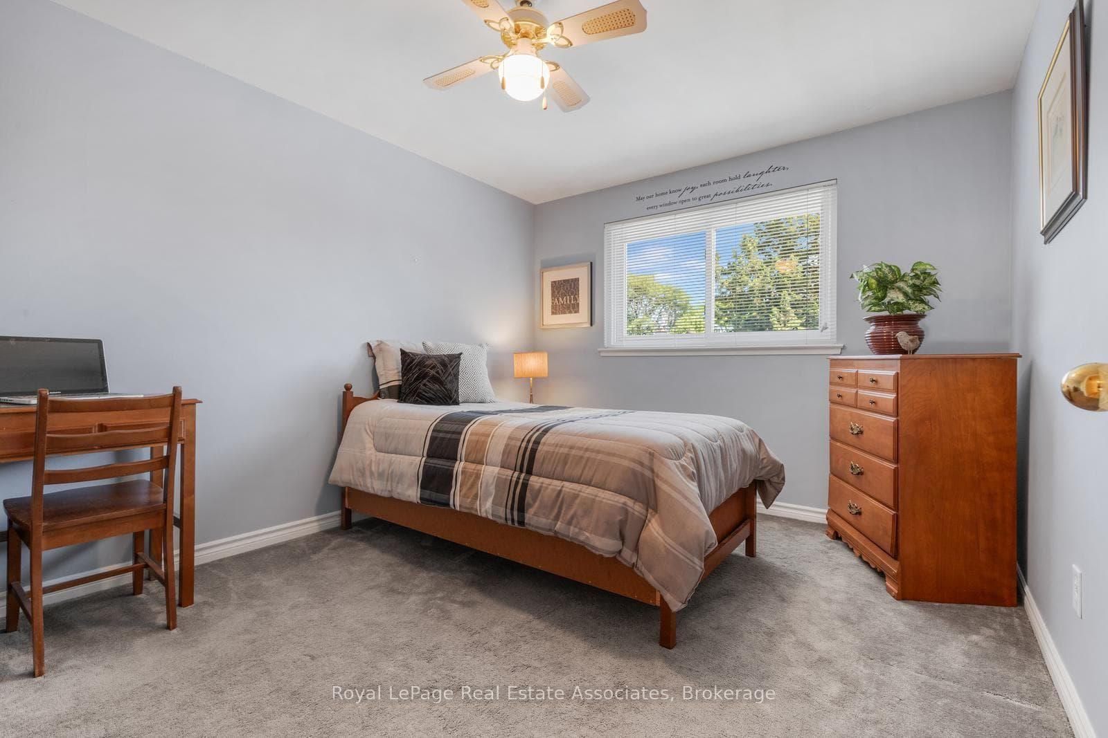 572 Tedwyn Drive photo 27