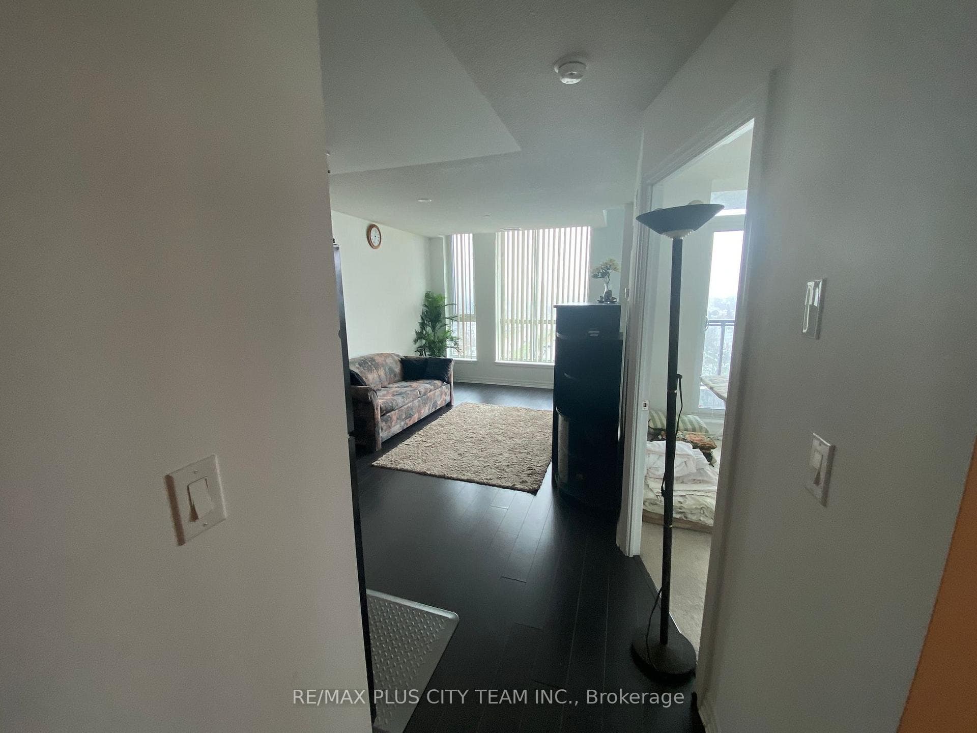 80 Esther Lorrie Drive Unit 1115 photo 2