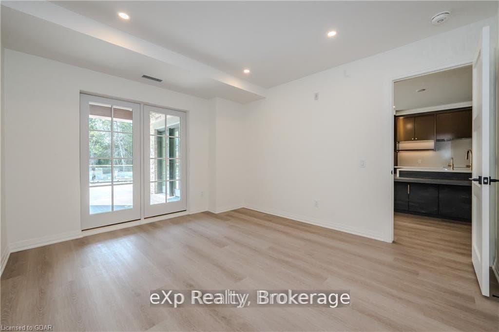 6523 Wellington 7 Road Unit 18 photo 8