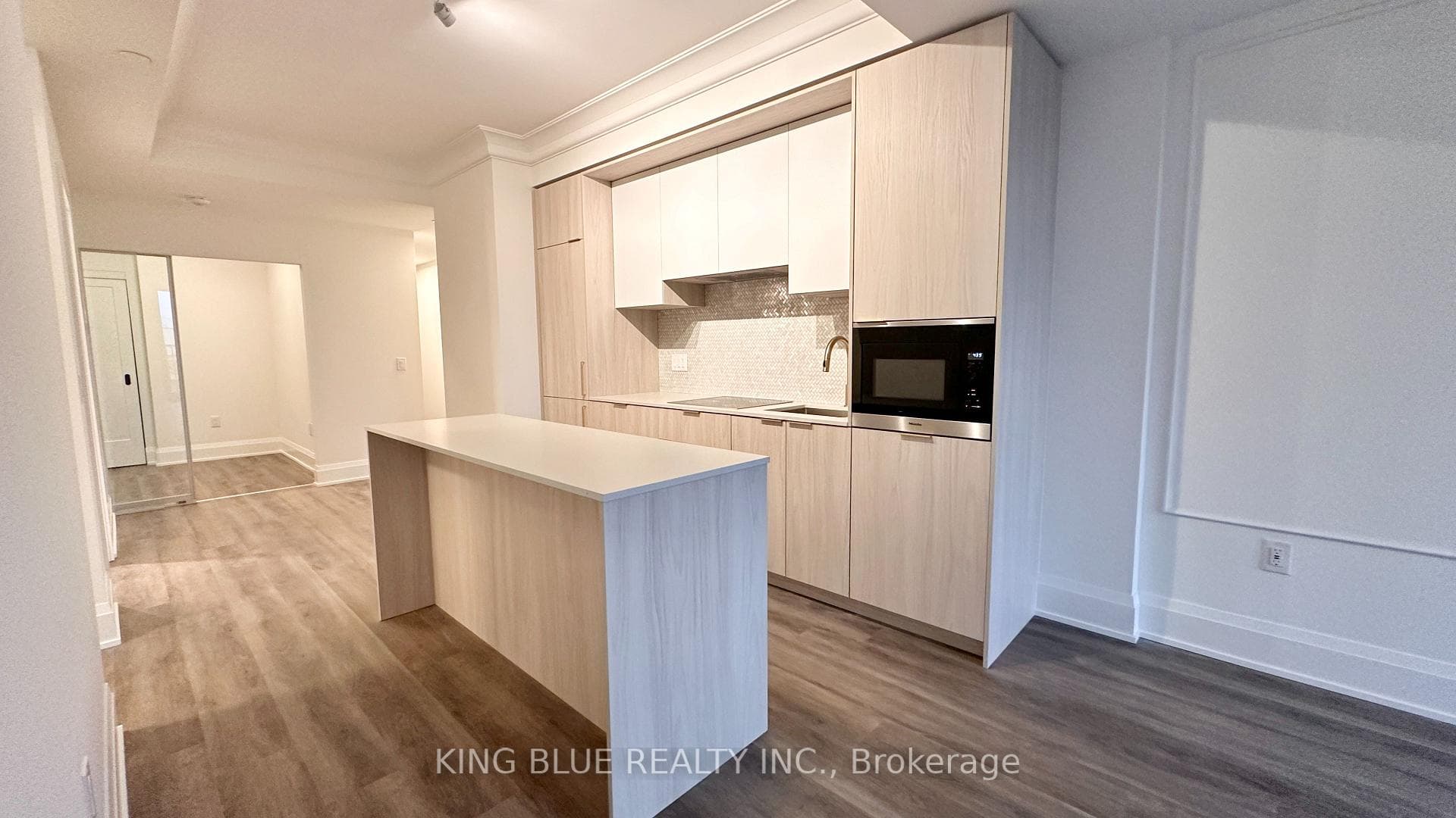 Kitchen Island