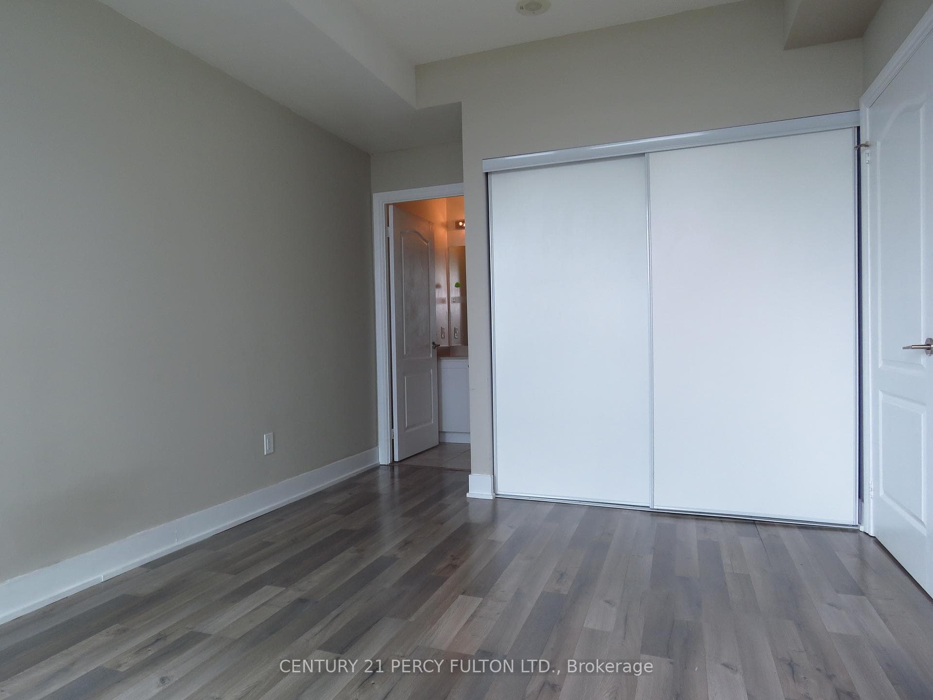50 Brian Harrison Way Unit Ph3401 photo 7