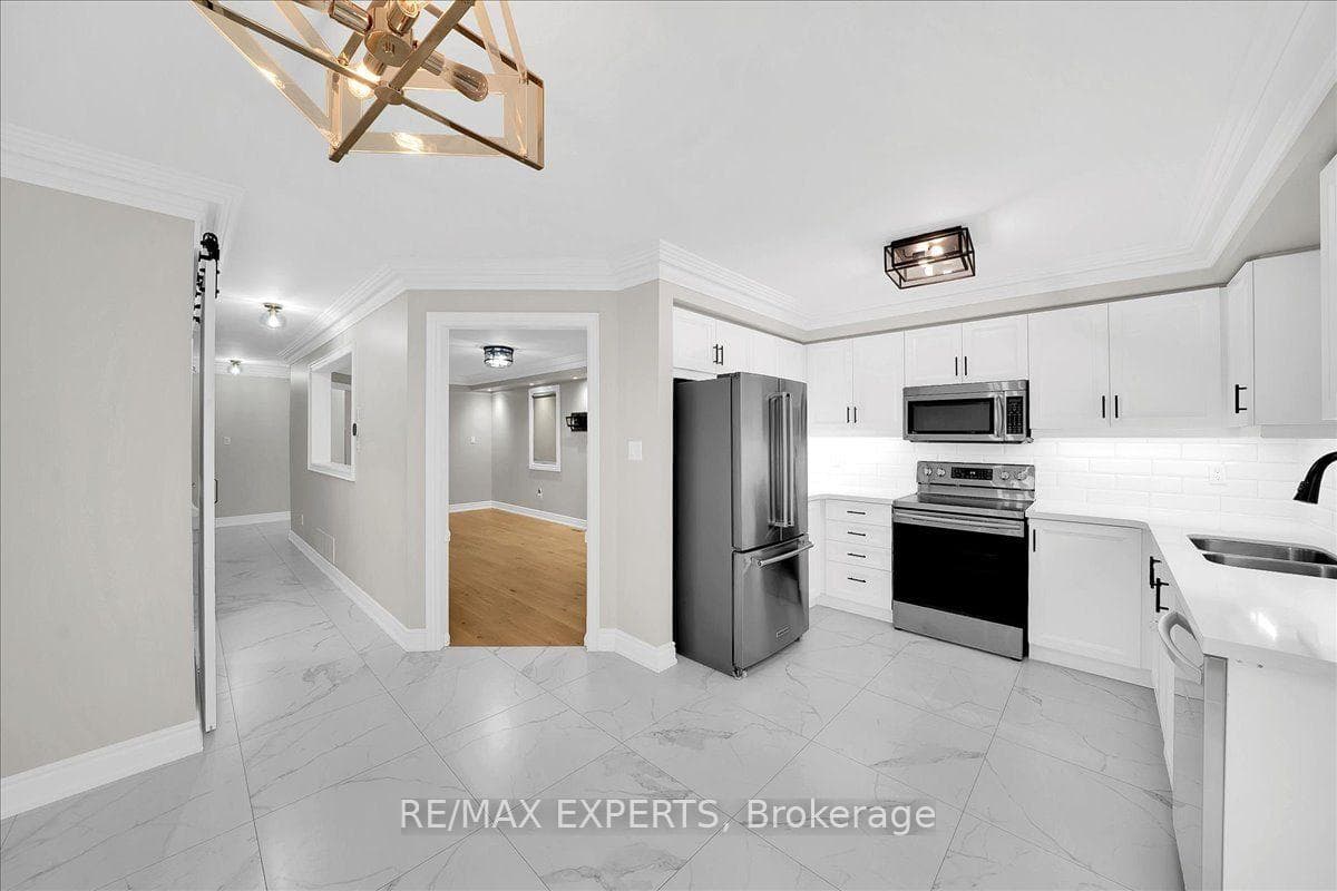 12 Silvervalley Drive photo 17