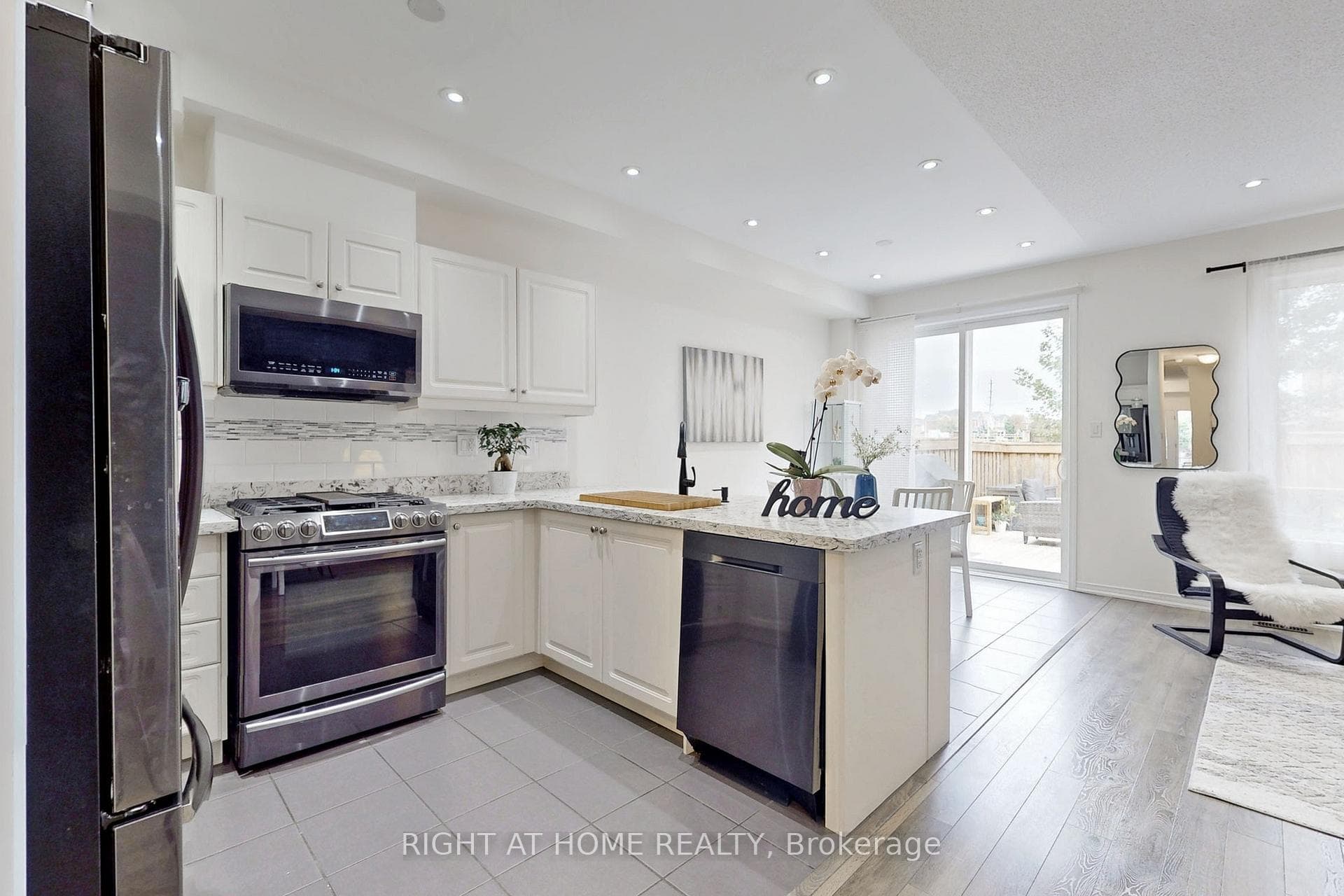 128 Kellington Trail photo 12