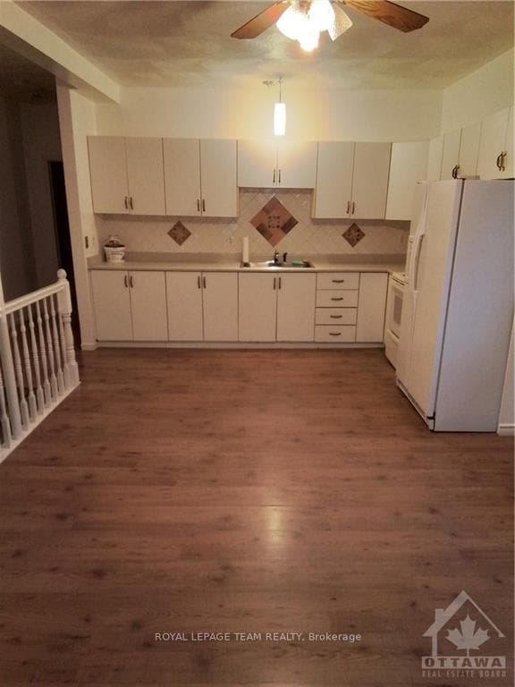 2540 MER BLEUE Road photo 2