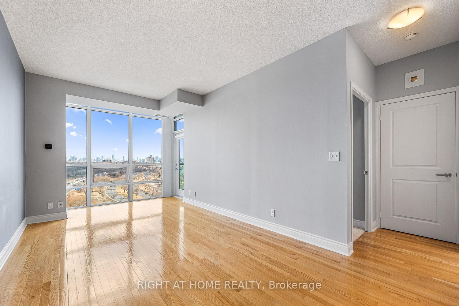1900 Lake Shore Boulevard Unit 1409 photo 5