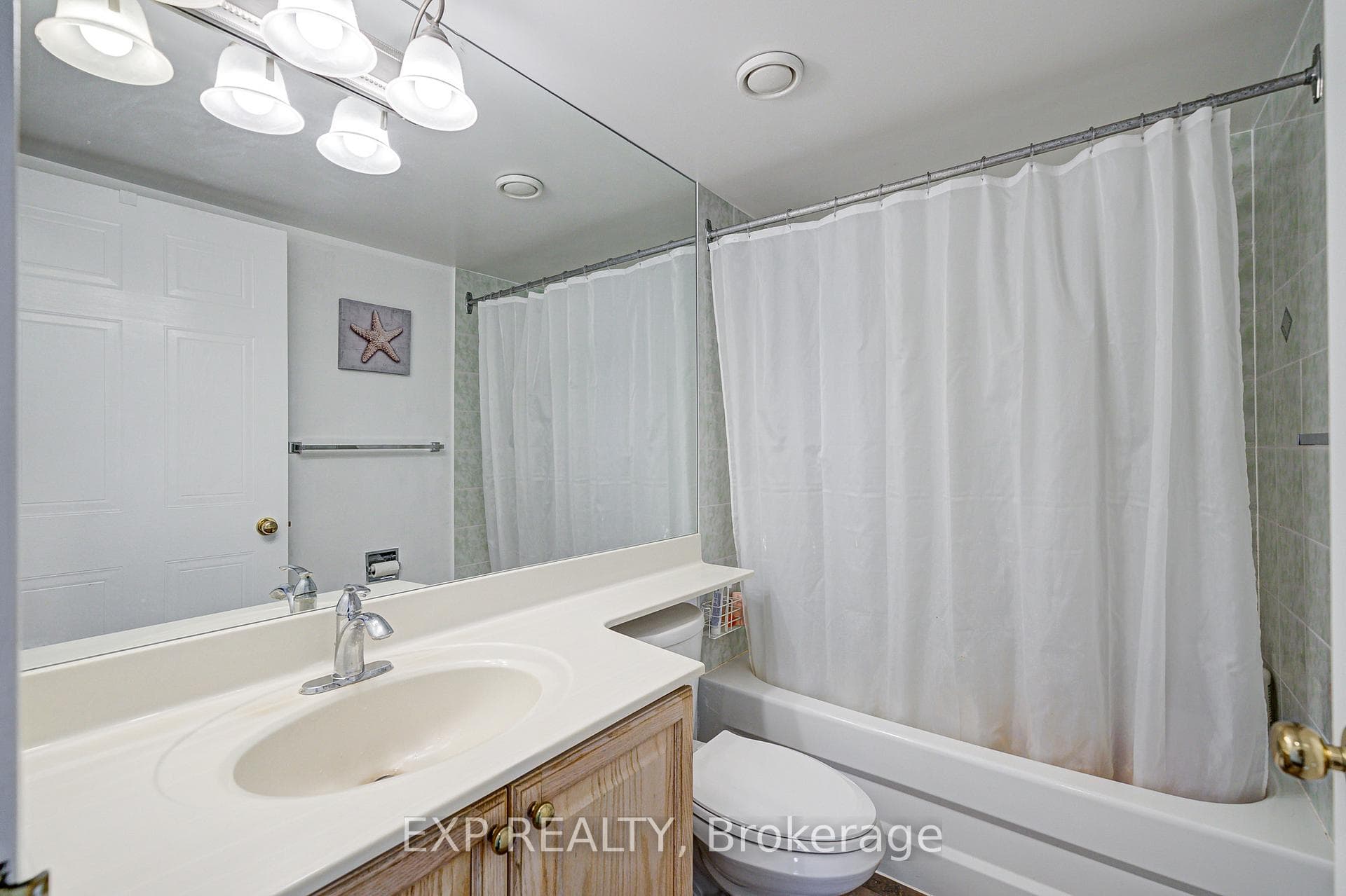 238 Doris Avenue Unit 605 photo 39