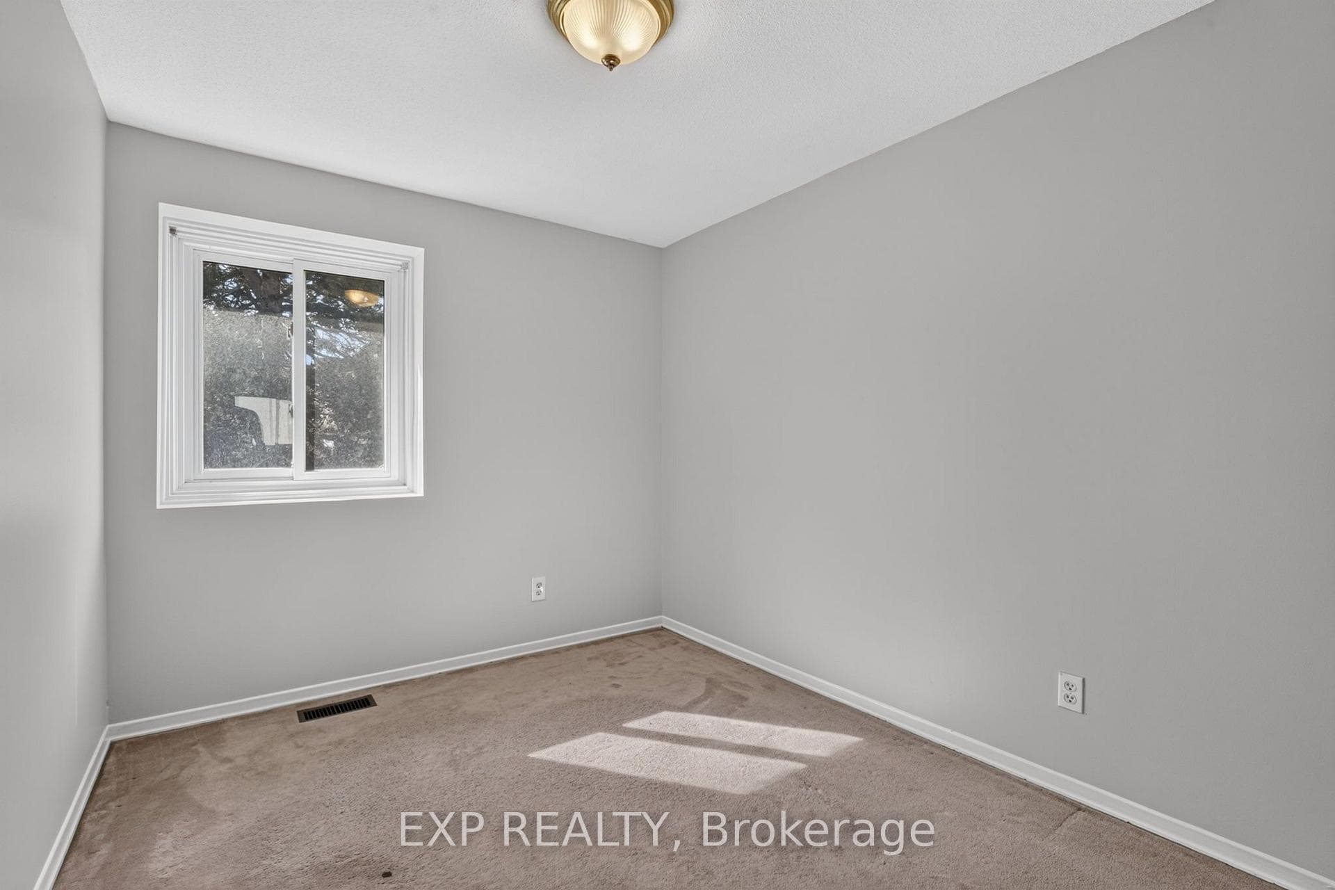 77 Linwell Road Unit 113 photo 25