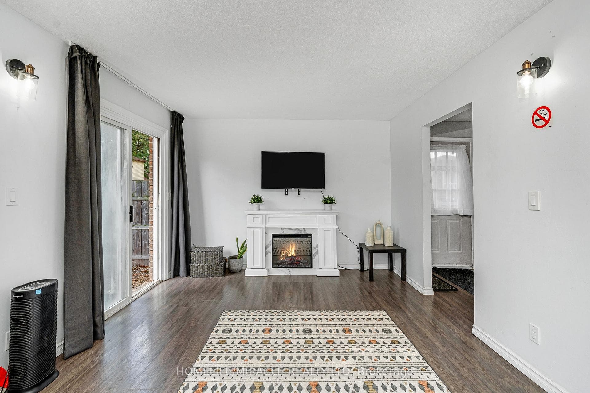 1180 Heathfield Court photo 9