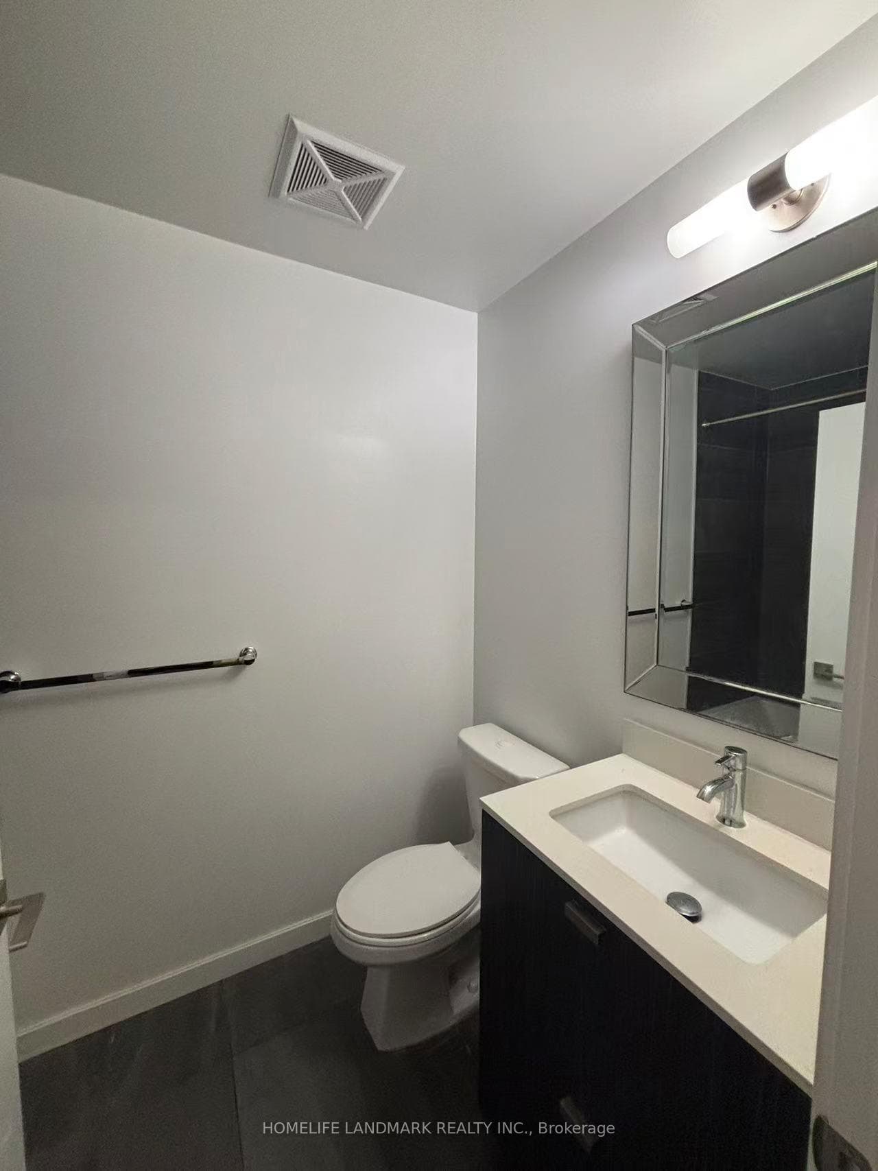 56 Forest Manor Road Unit 1009 photo 5