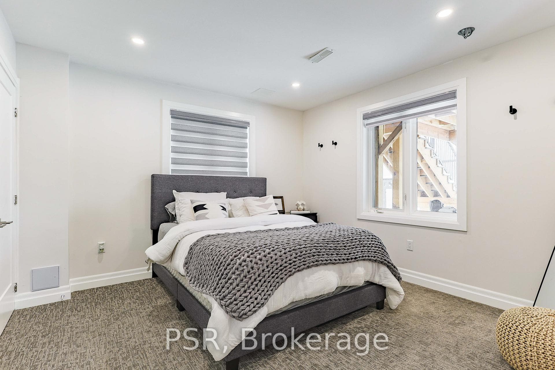 36 Scanlon Place photo 32