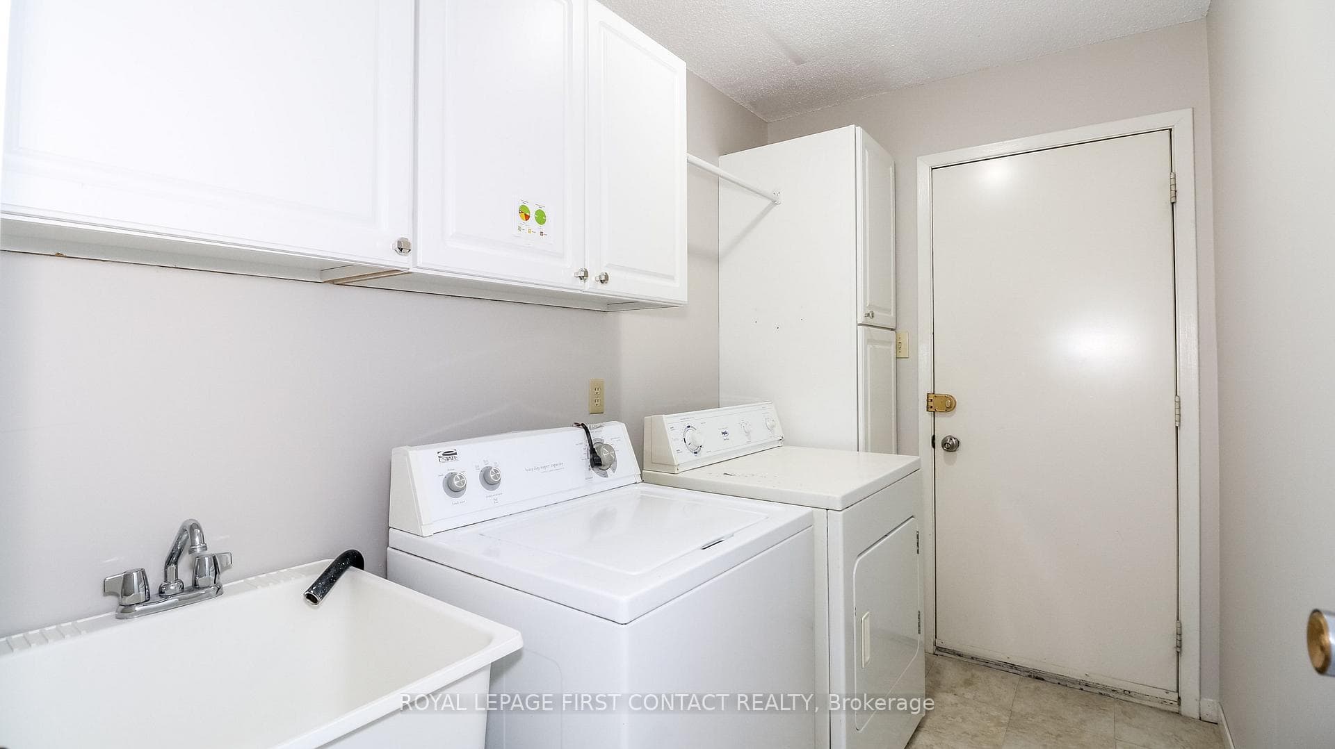 56 Mcconkey Place photo 15