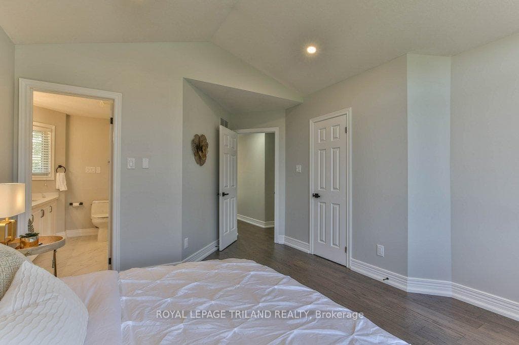 16 PINEHURST Drive photo 16
