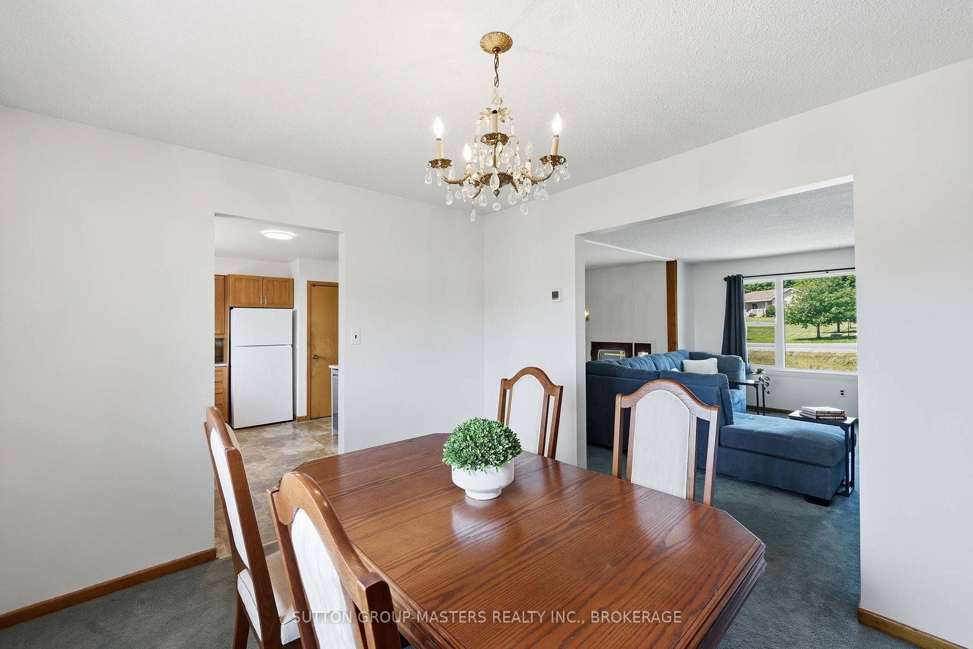 2212 Battersea Road photo 12