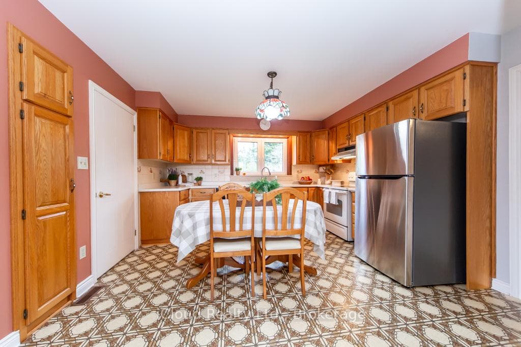 4101 Campbellville Road photo 9