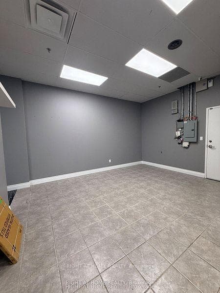 1 De Boers Drive Unit 105 photo 8