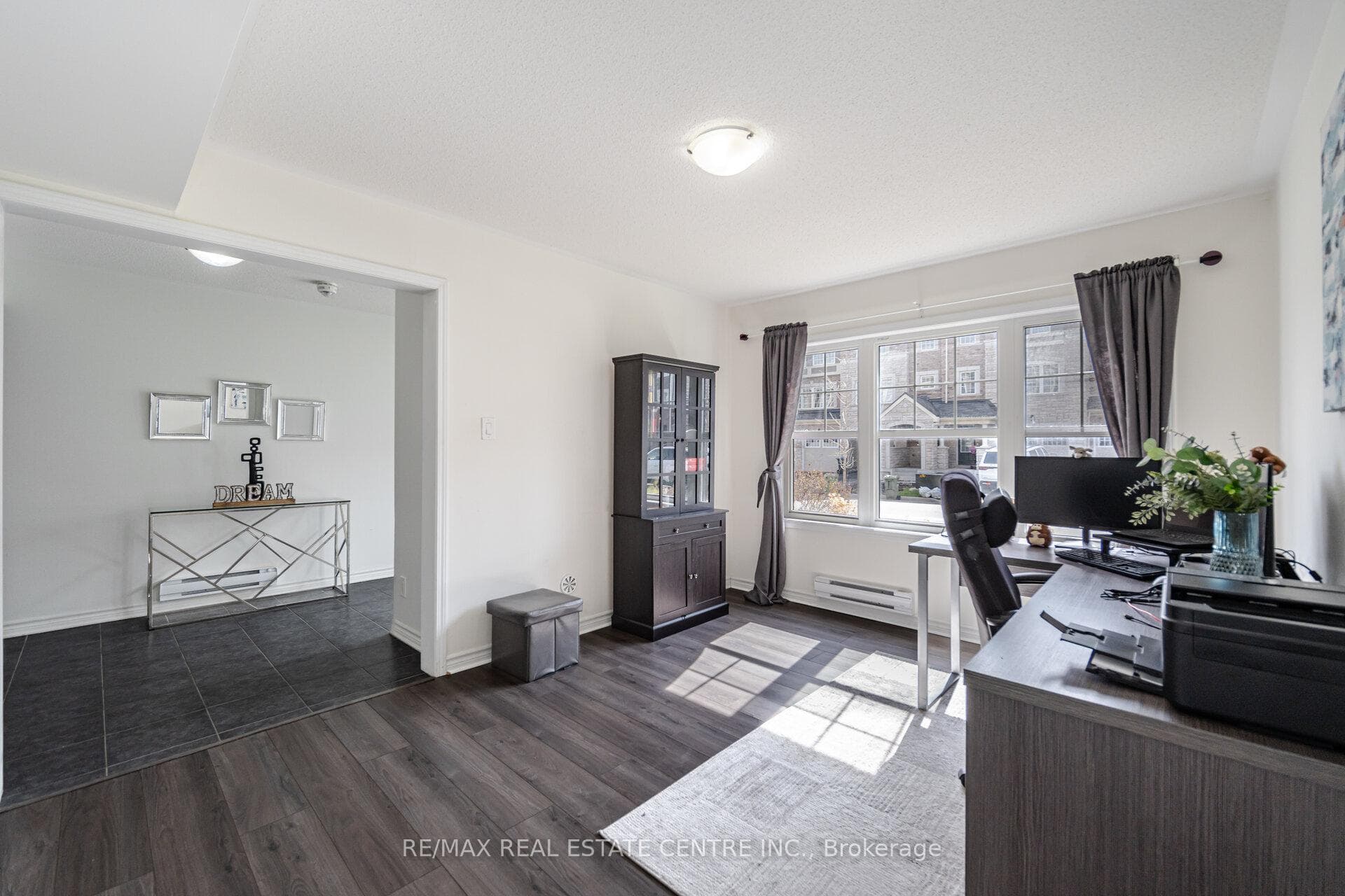 12 Metro Crescent photo 7