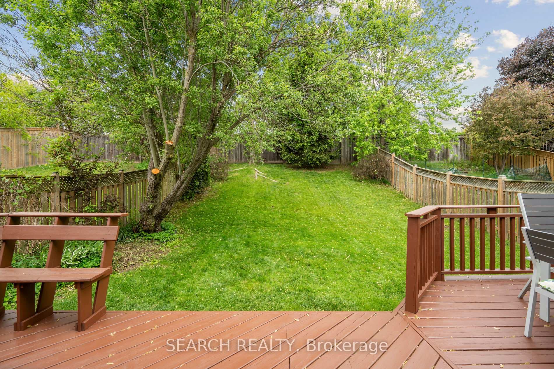 1150 Queen Street photo 40