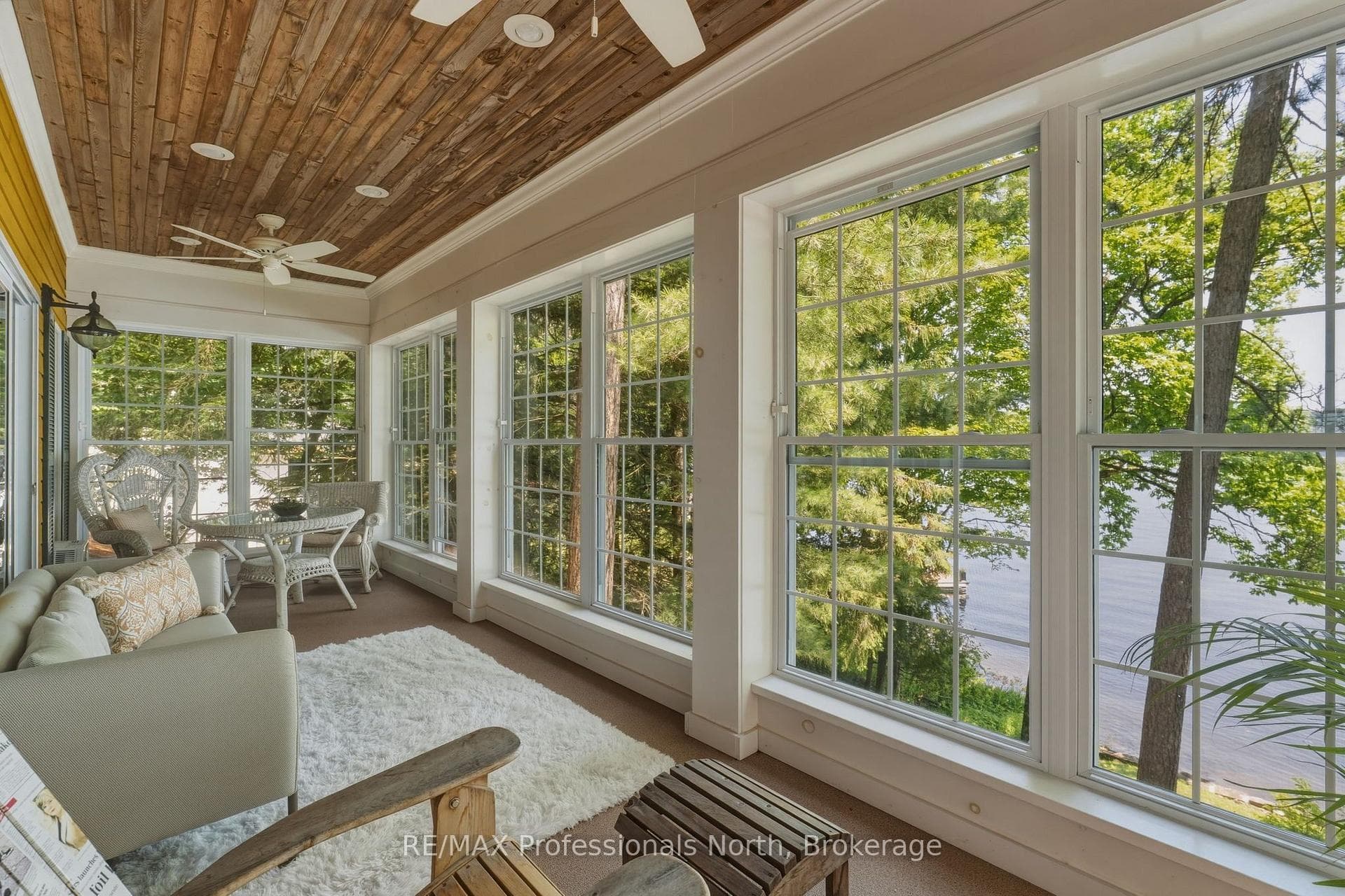 1461 South Portage Road photo 45