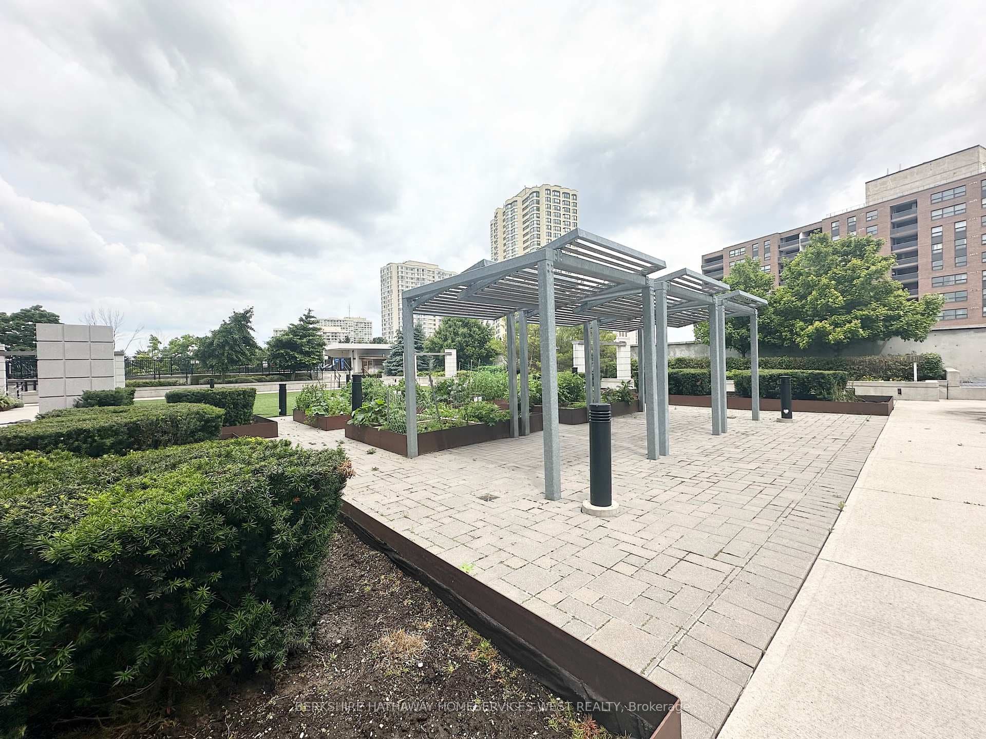 188 Clark Boulevard Unit 2110 photo 18
